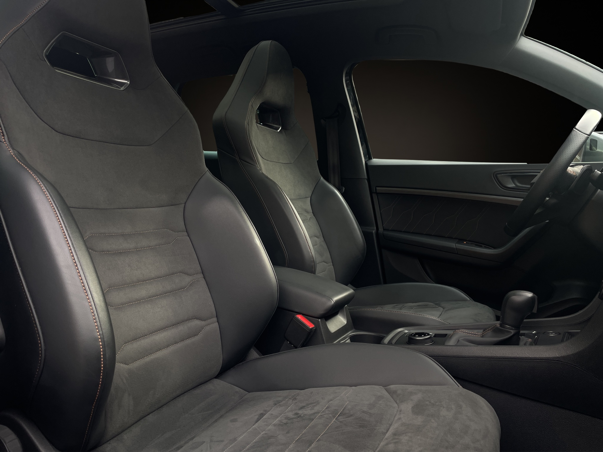 listing desktop thumbnail image 16