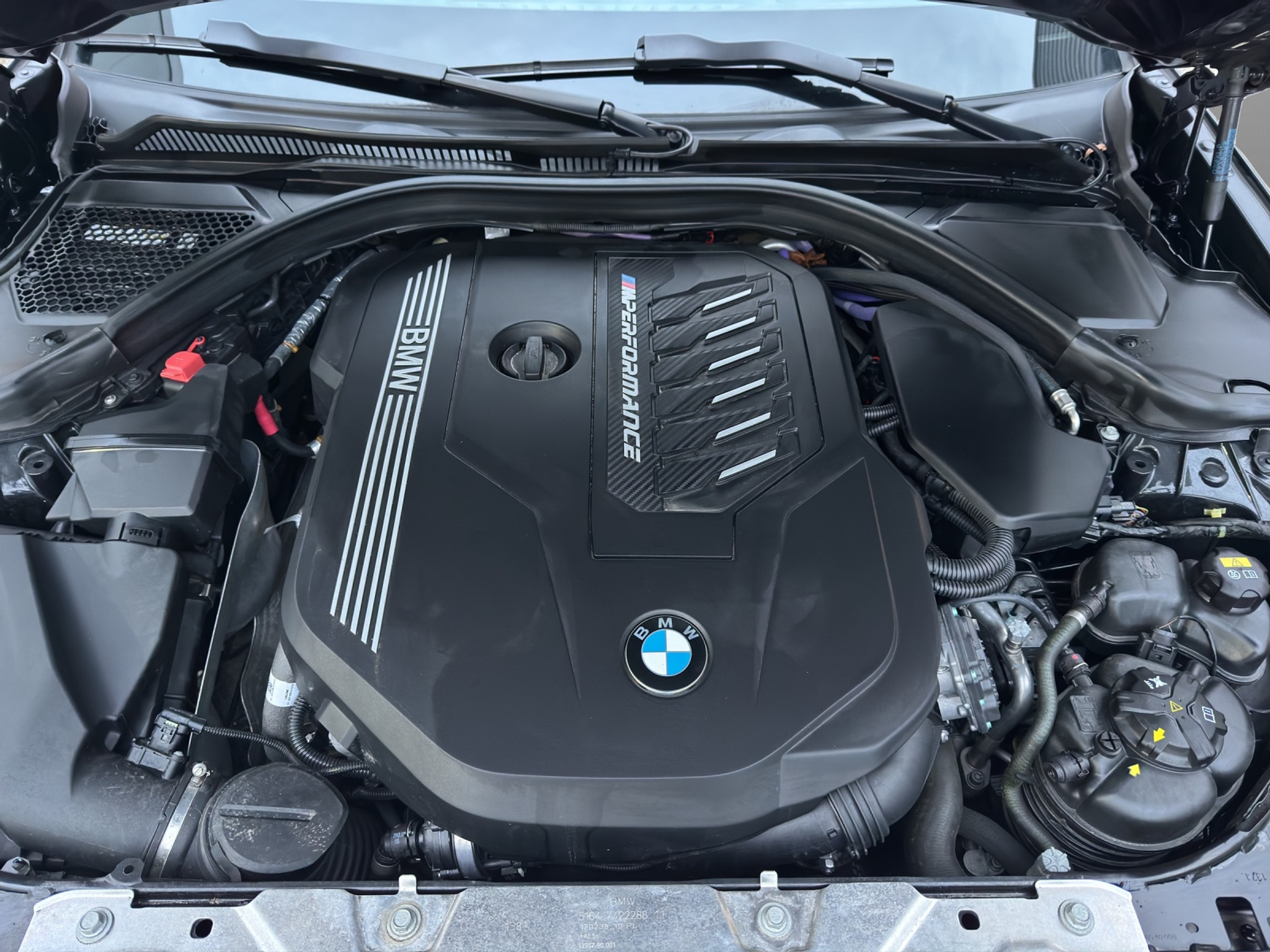 listing desktop thumbnail image 9