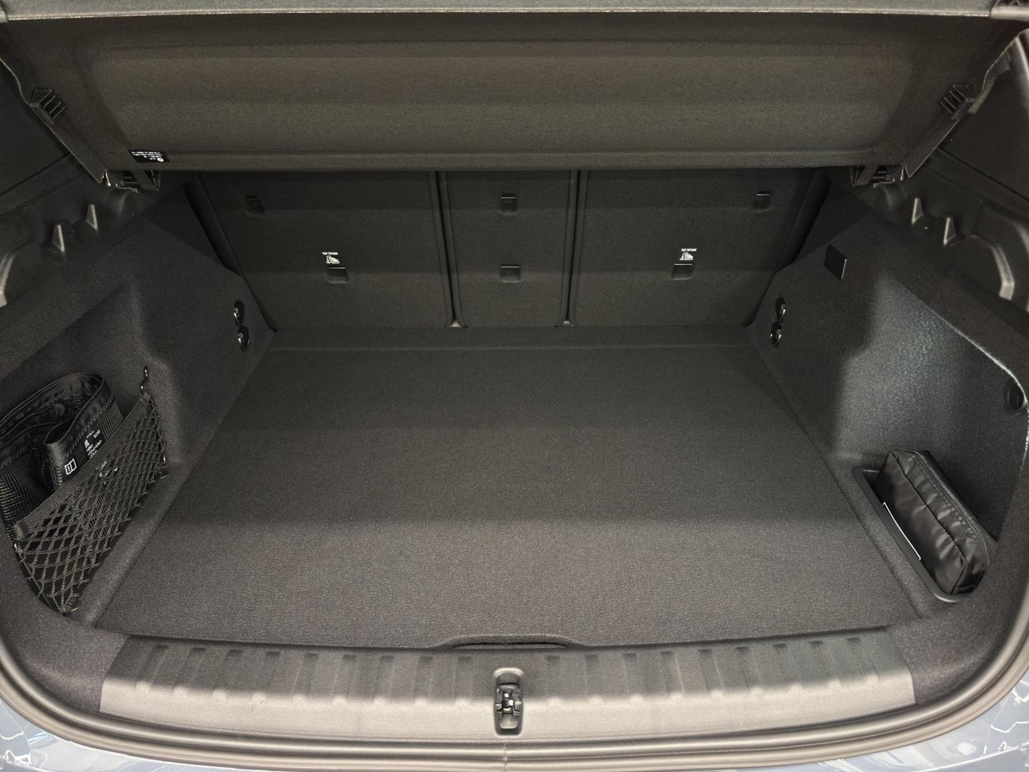 listing desktop thumbnail image 16