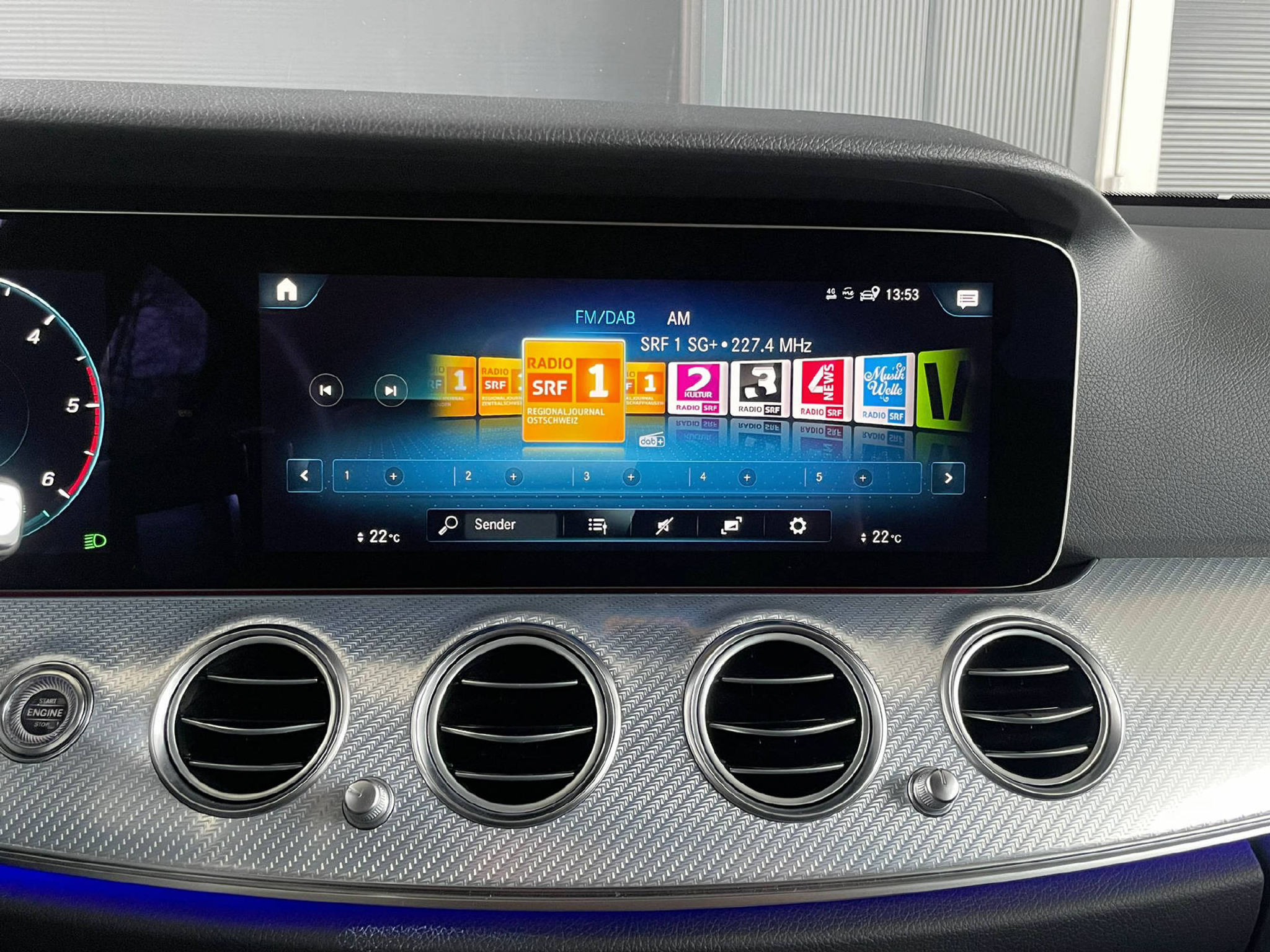 listing desktop thumbnail image 14