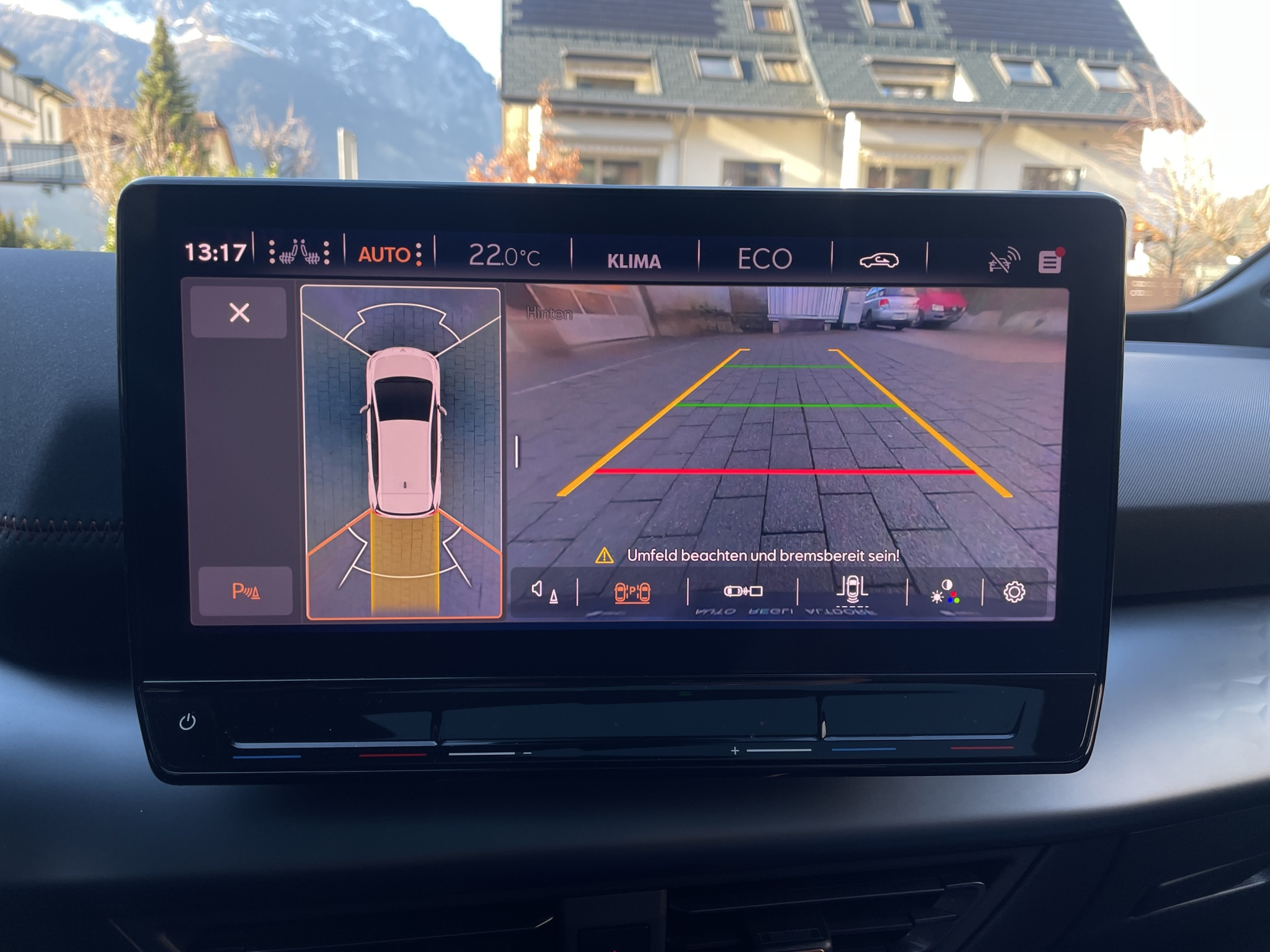 listing desktop thumbnail image 21