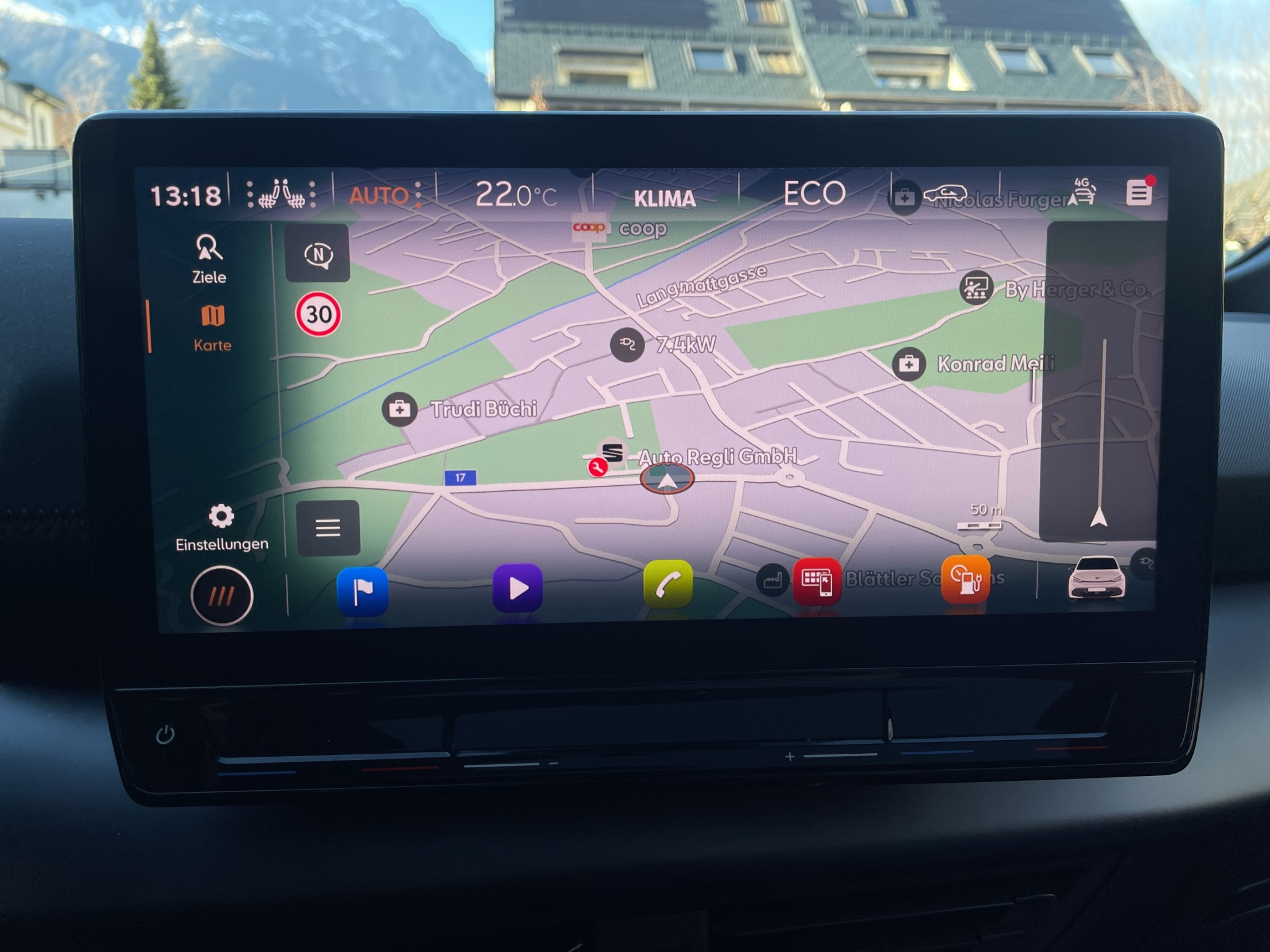 listing desktop thumbnail image 24