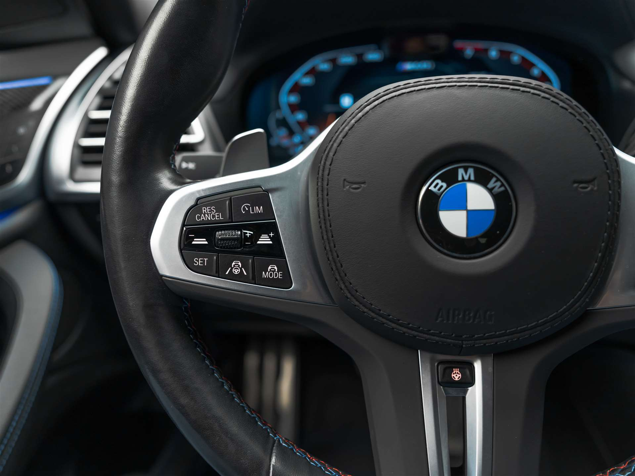 listing desktop thumbnail image 33