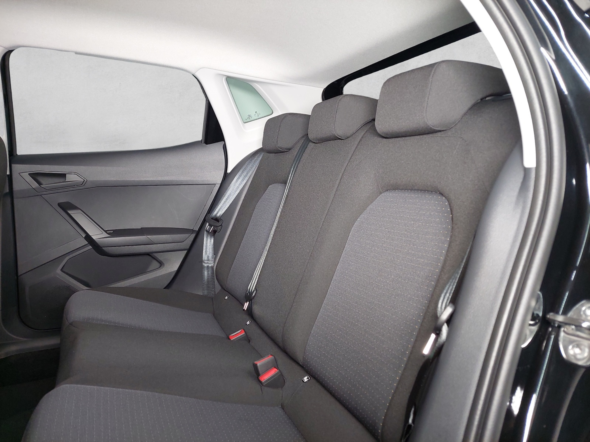 listing desktop thumbnail image 8