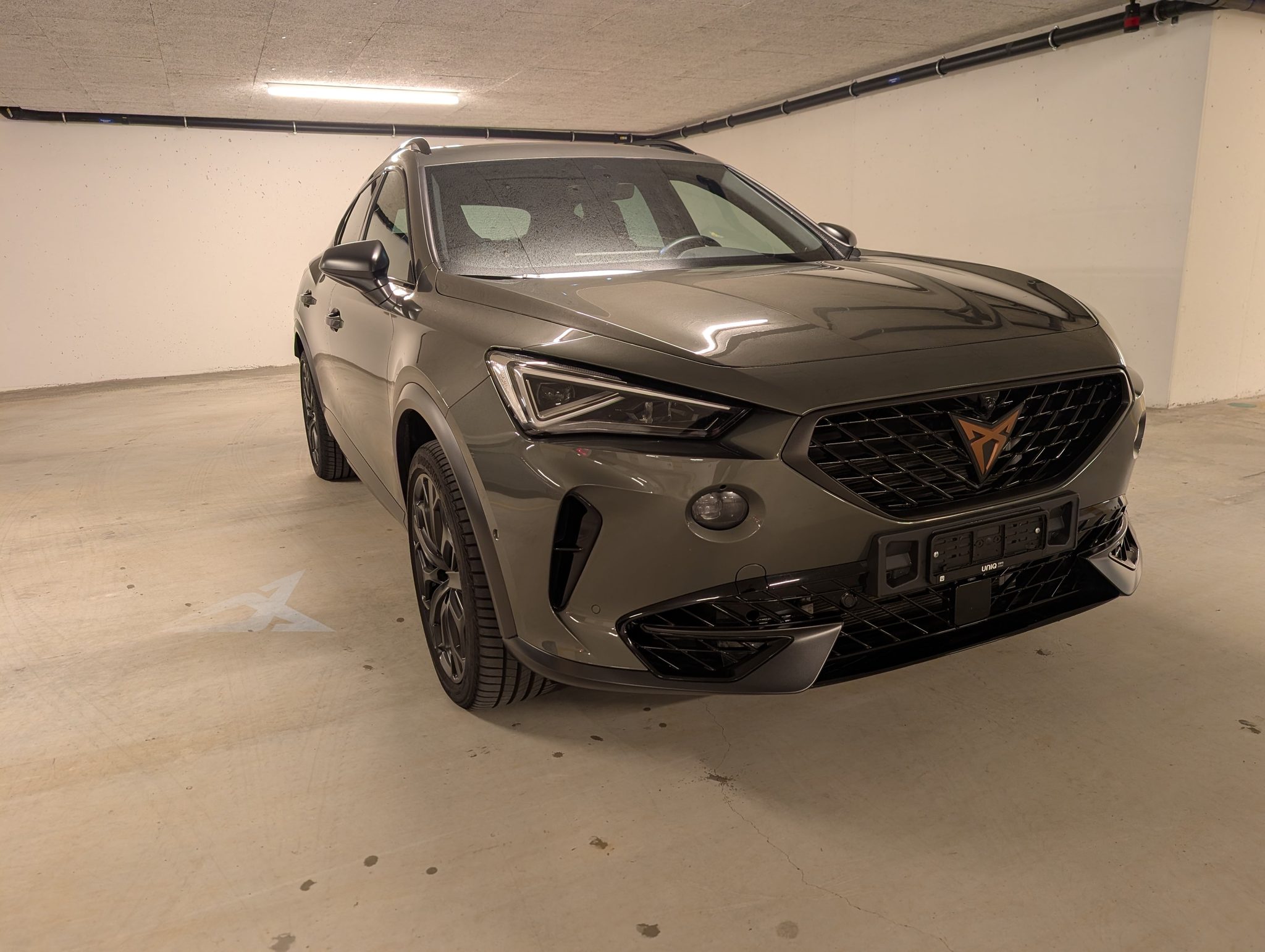 listing desktop thumbnail image 5