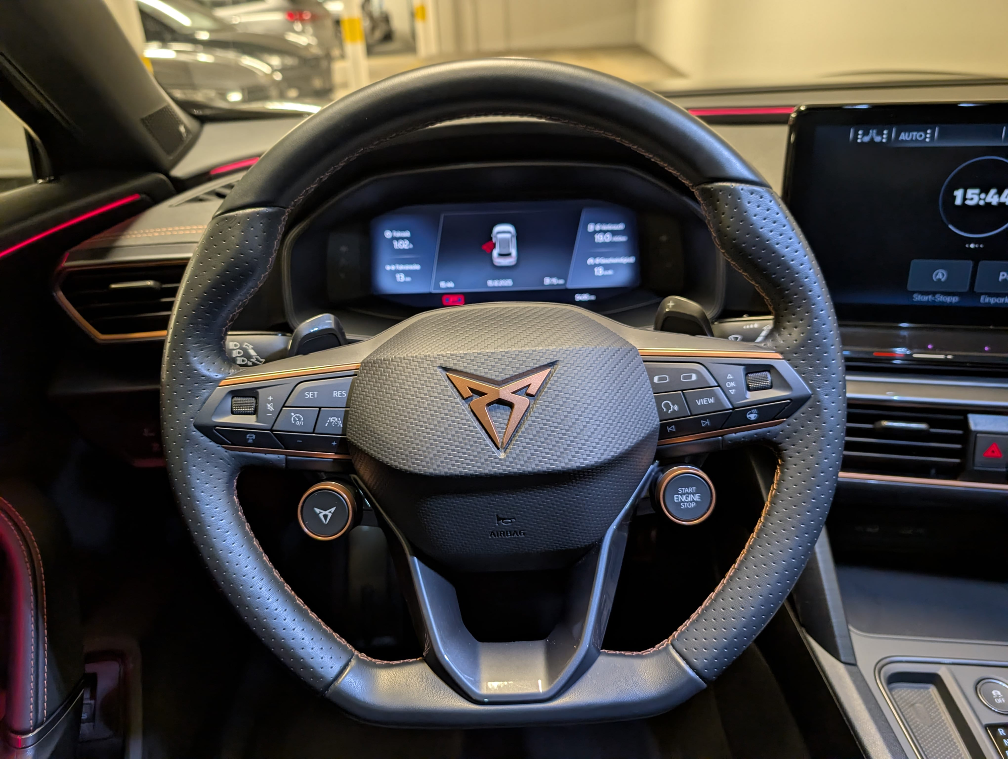 listing desktop thumbnail image 8