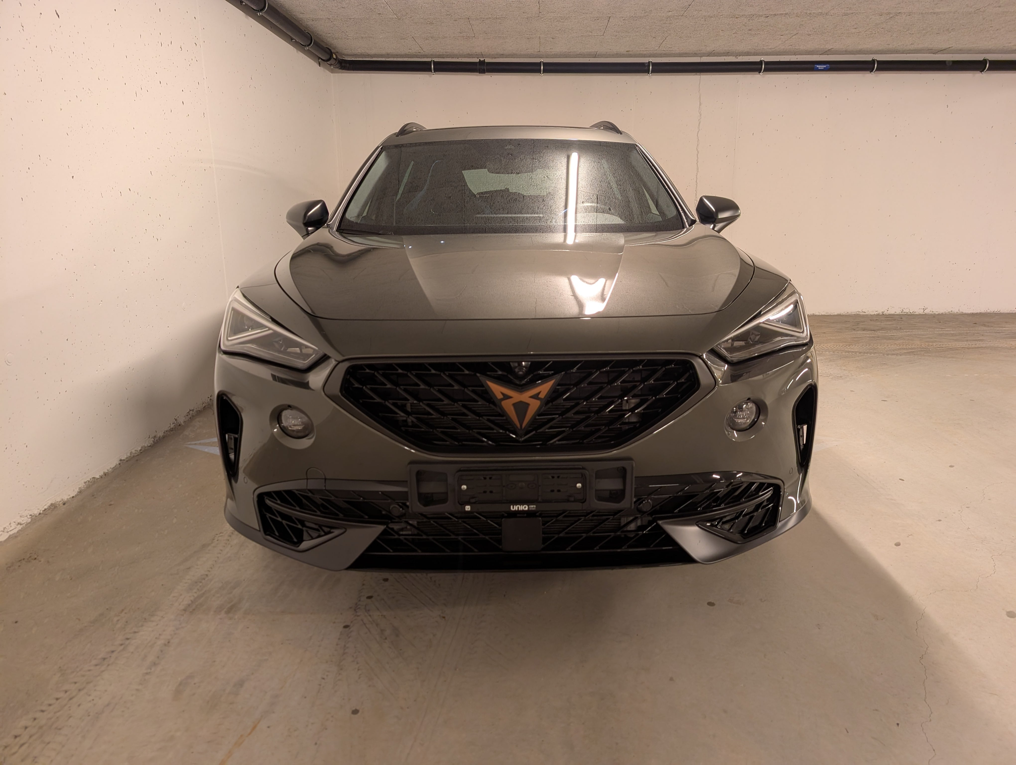 listing desktop thumbnail image 2