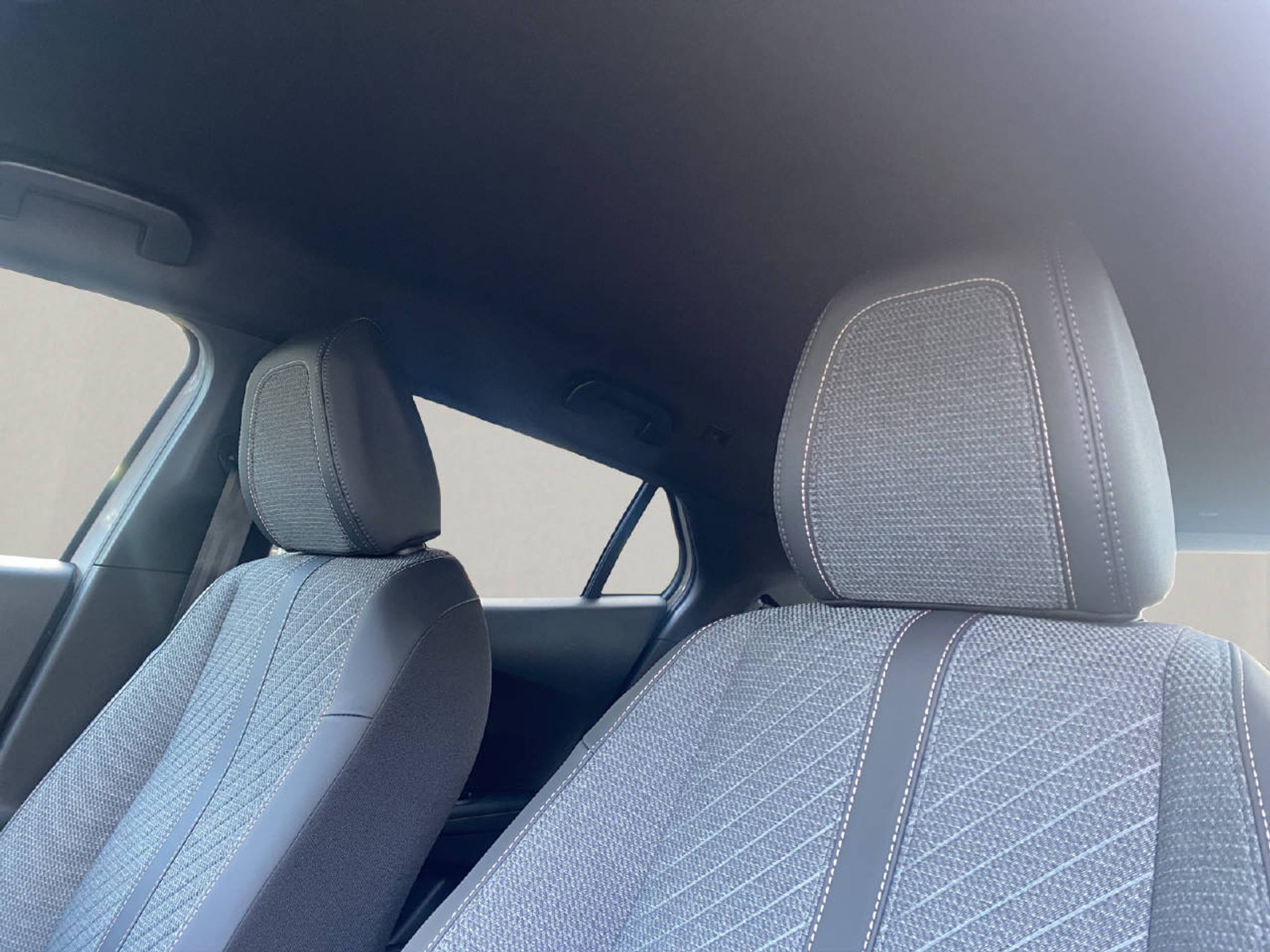 listing desktop thumbnail image 13