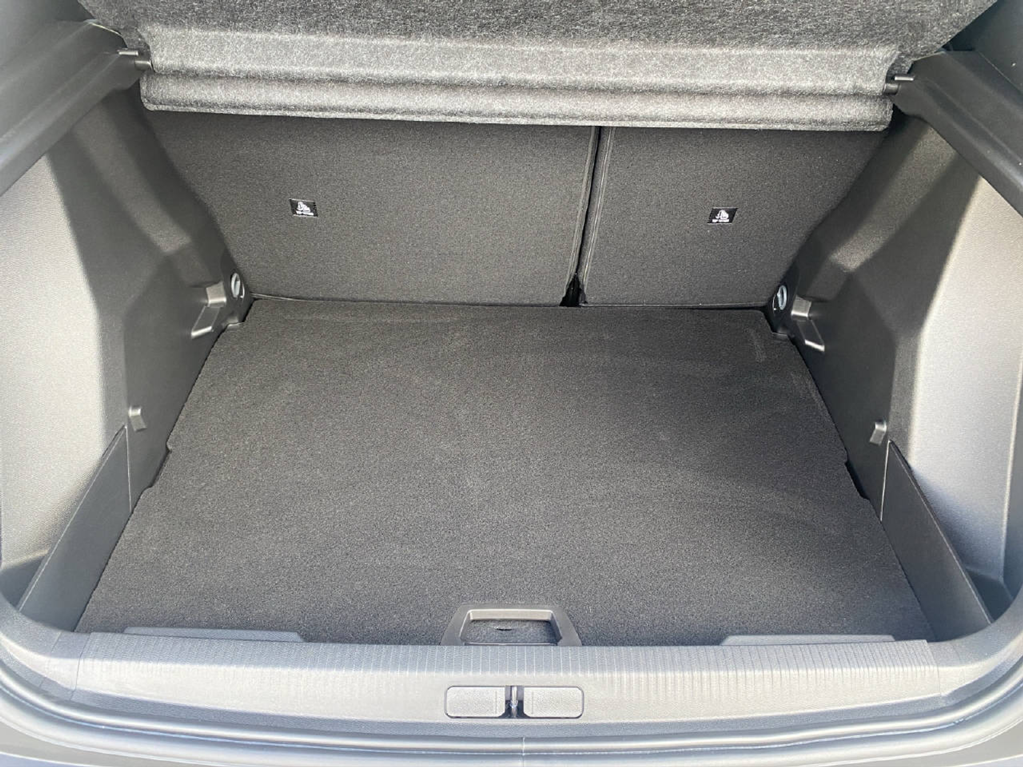 listing desktop thumbnail image 7