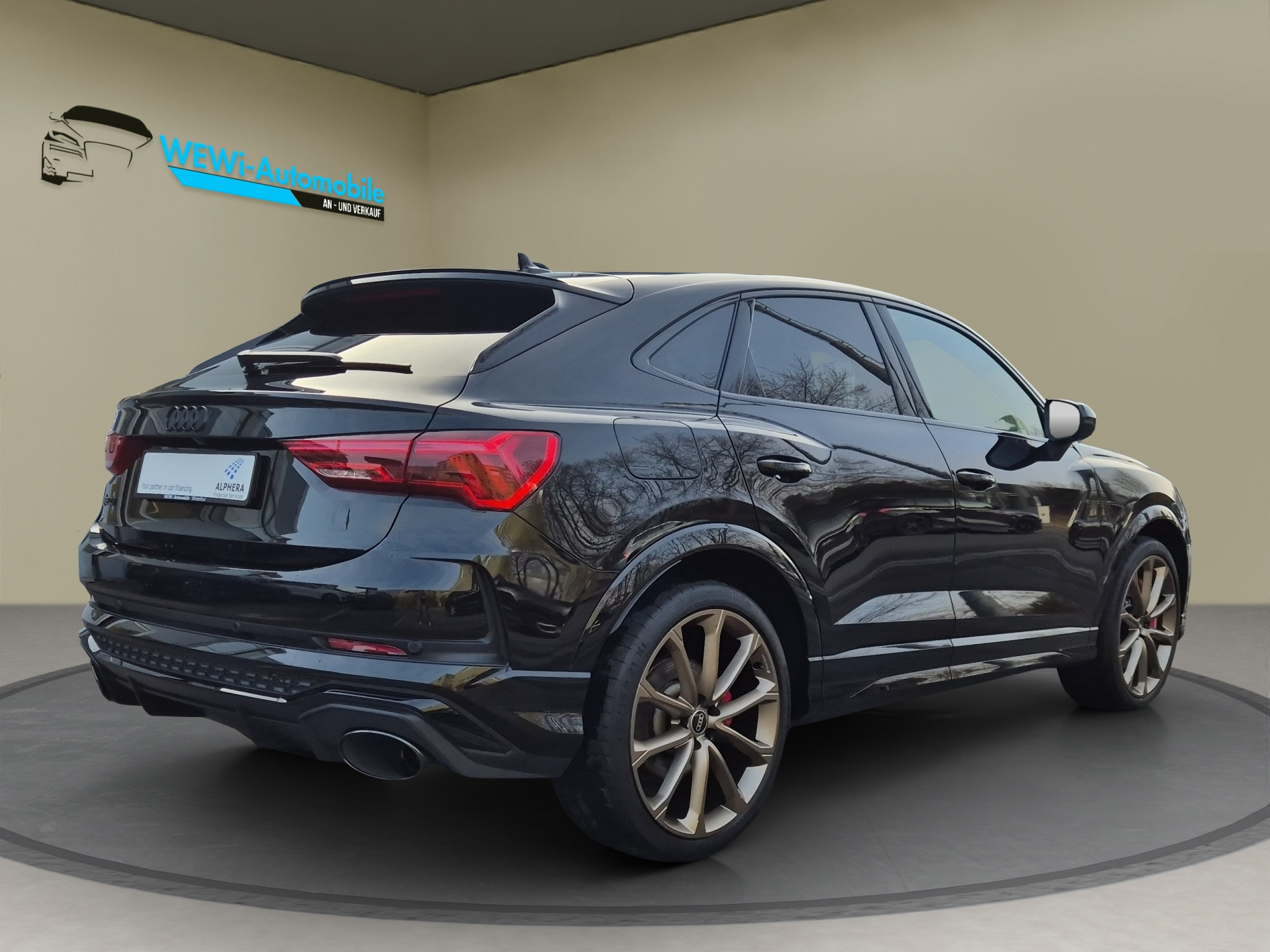 listing desktop thumbnail image 4