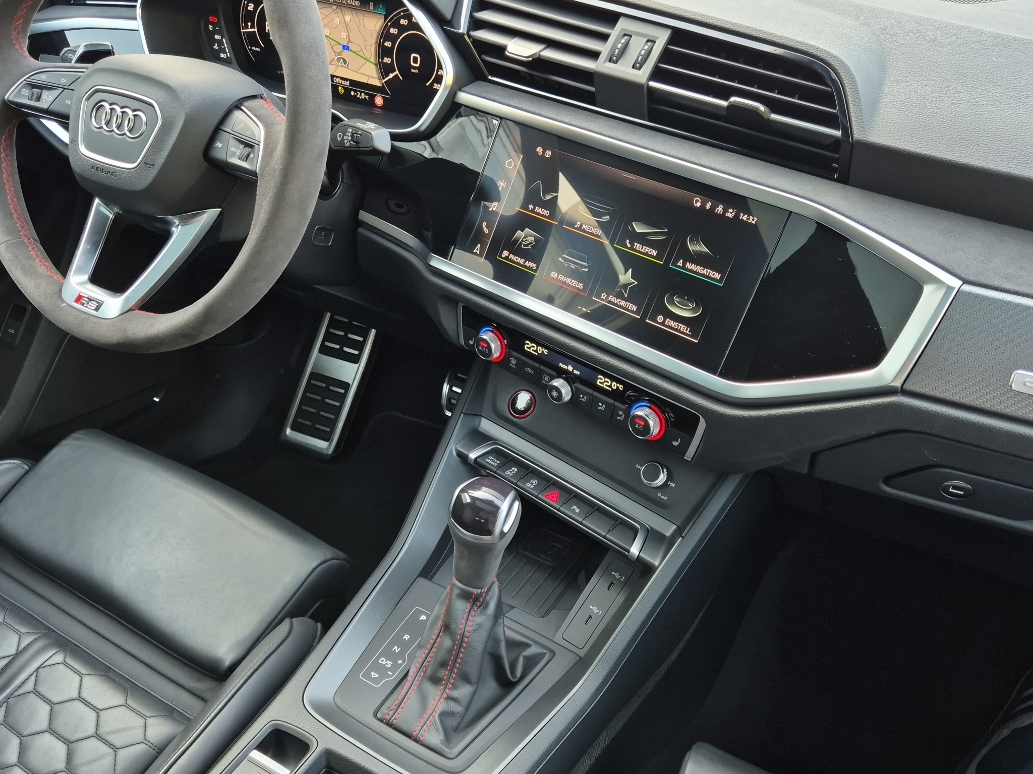 listing desktop thumbnail image 16