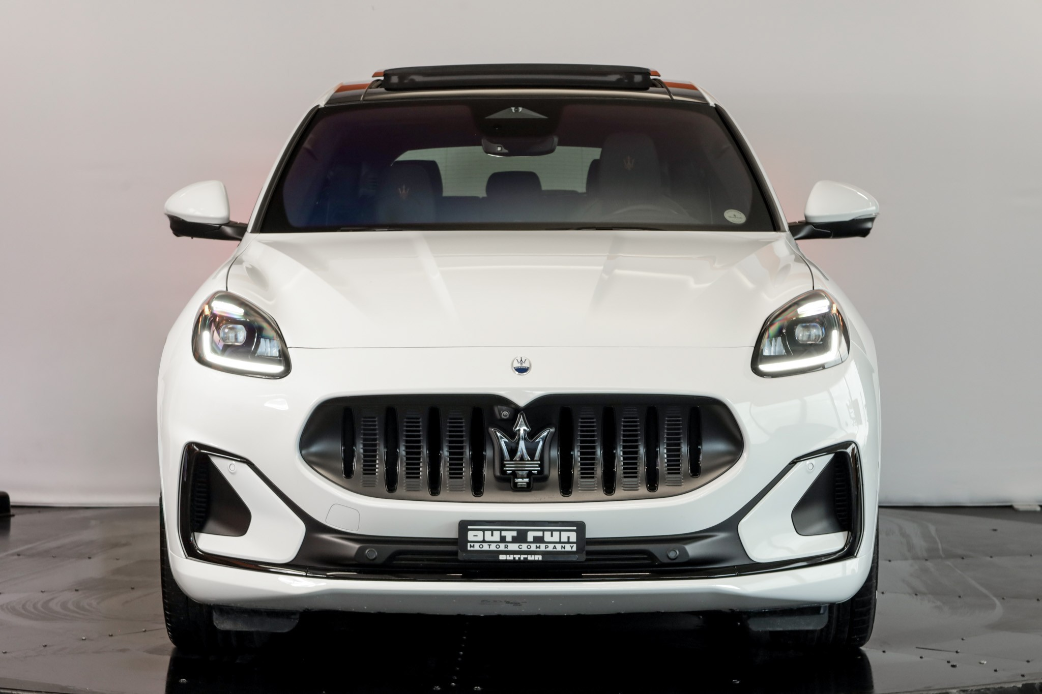 listing desktop thumbnail image 1