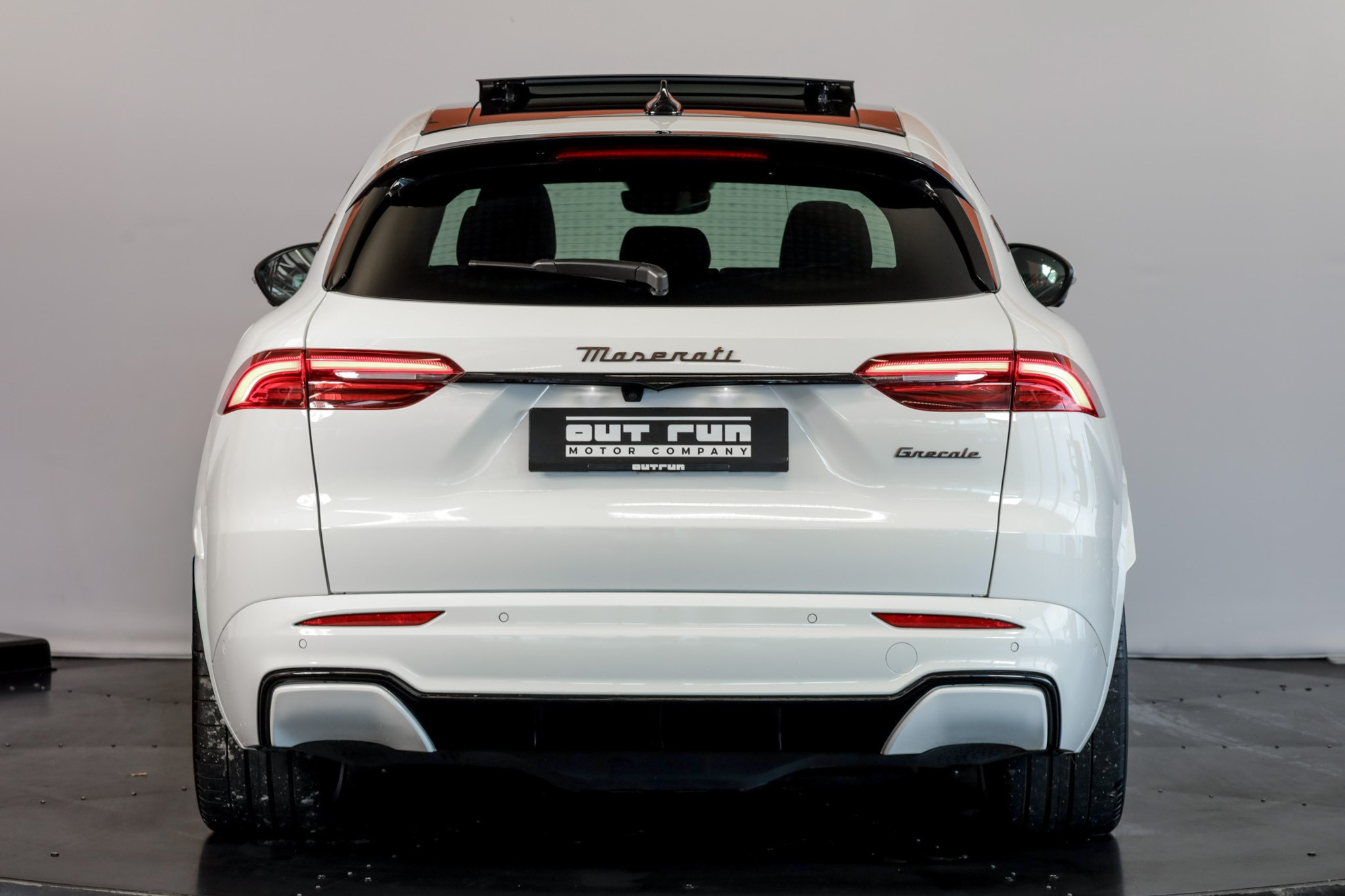 listing desktop thumbnail image 4