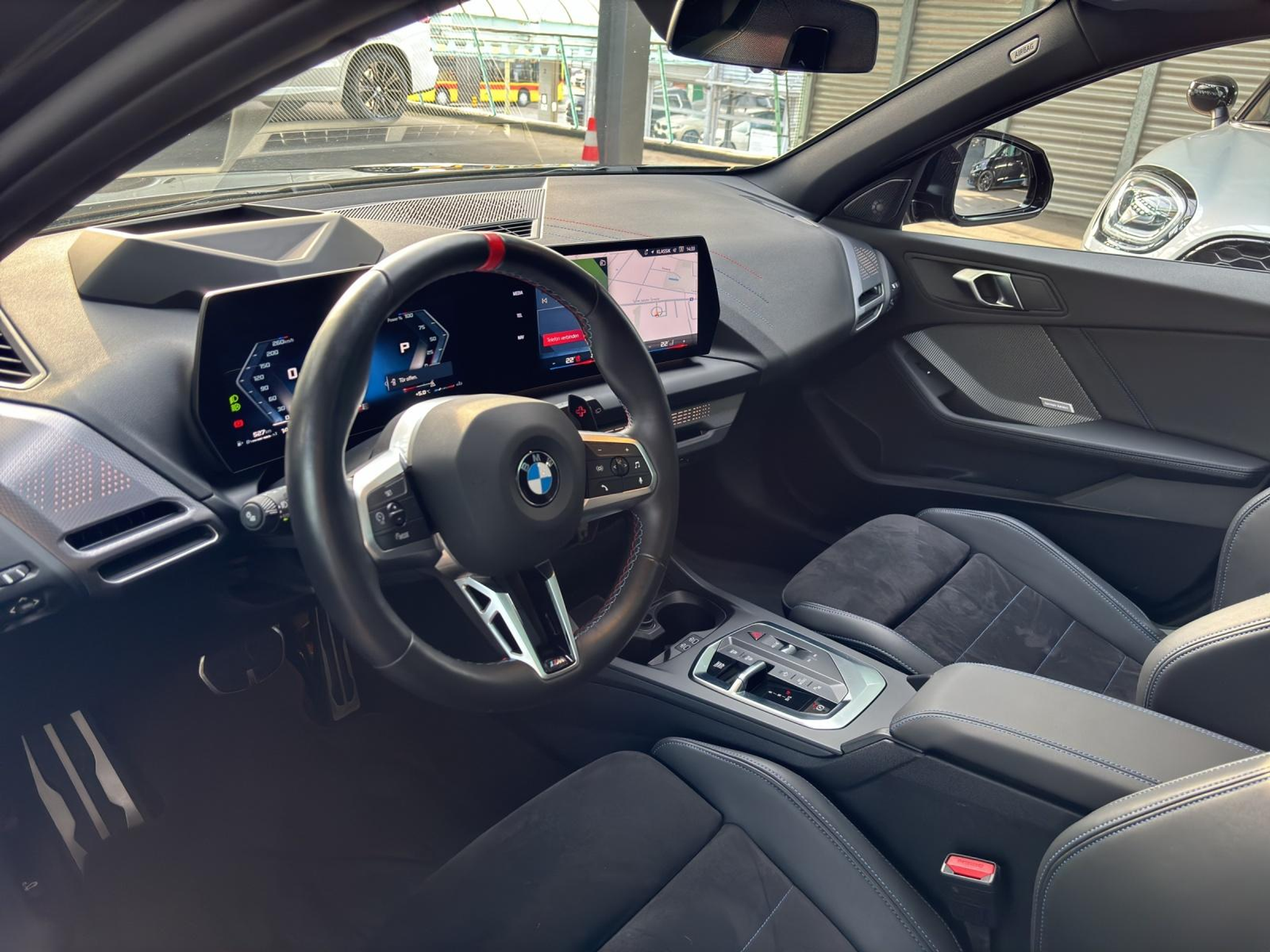 listing desktop thumbnail image 20