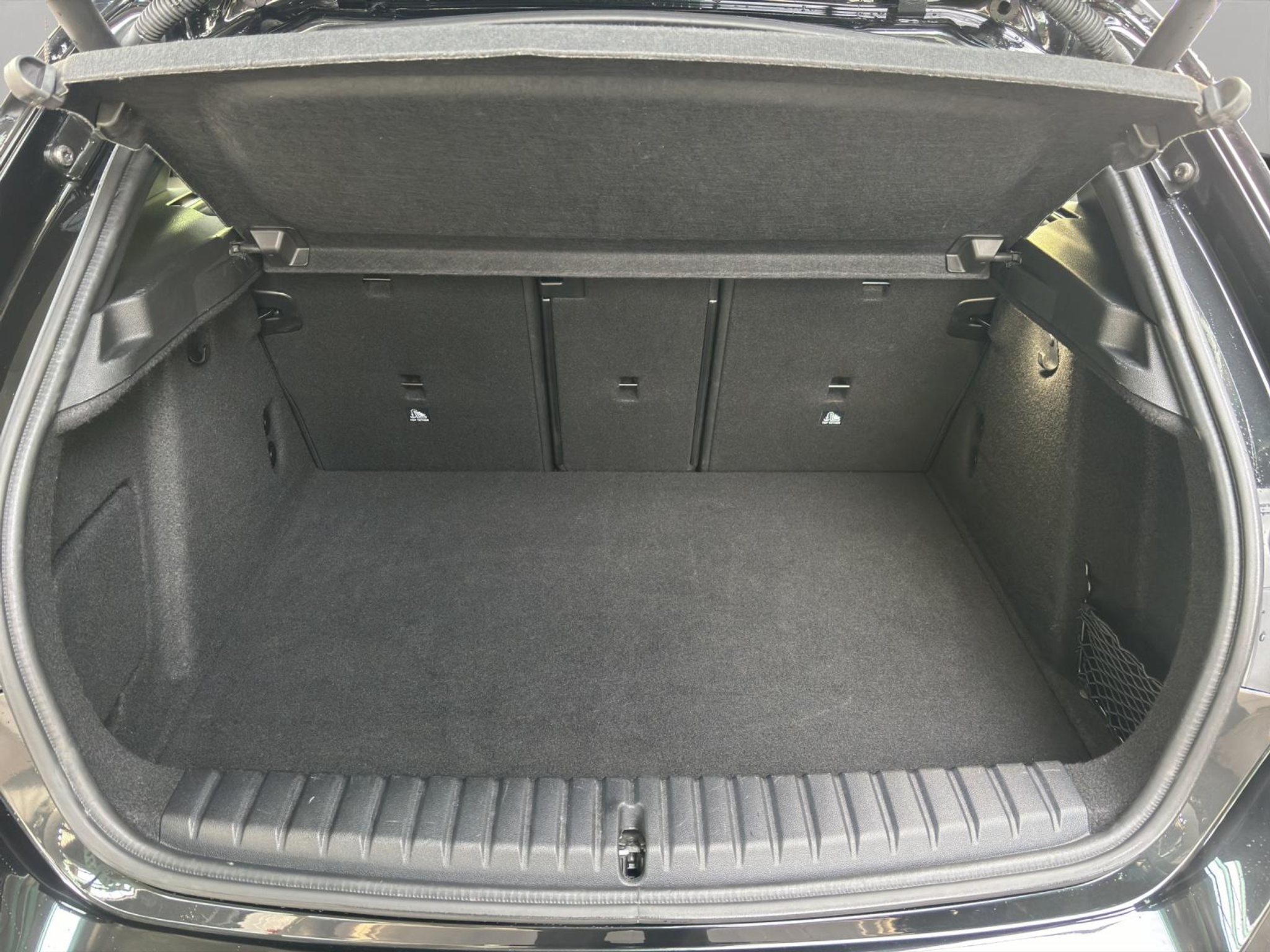 listing desktop thumbnail image 22