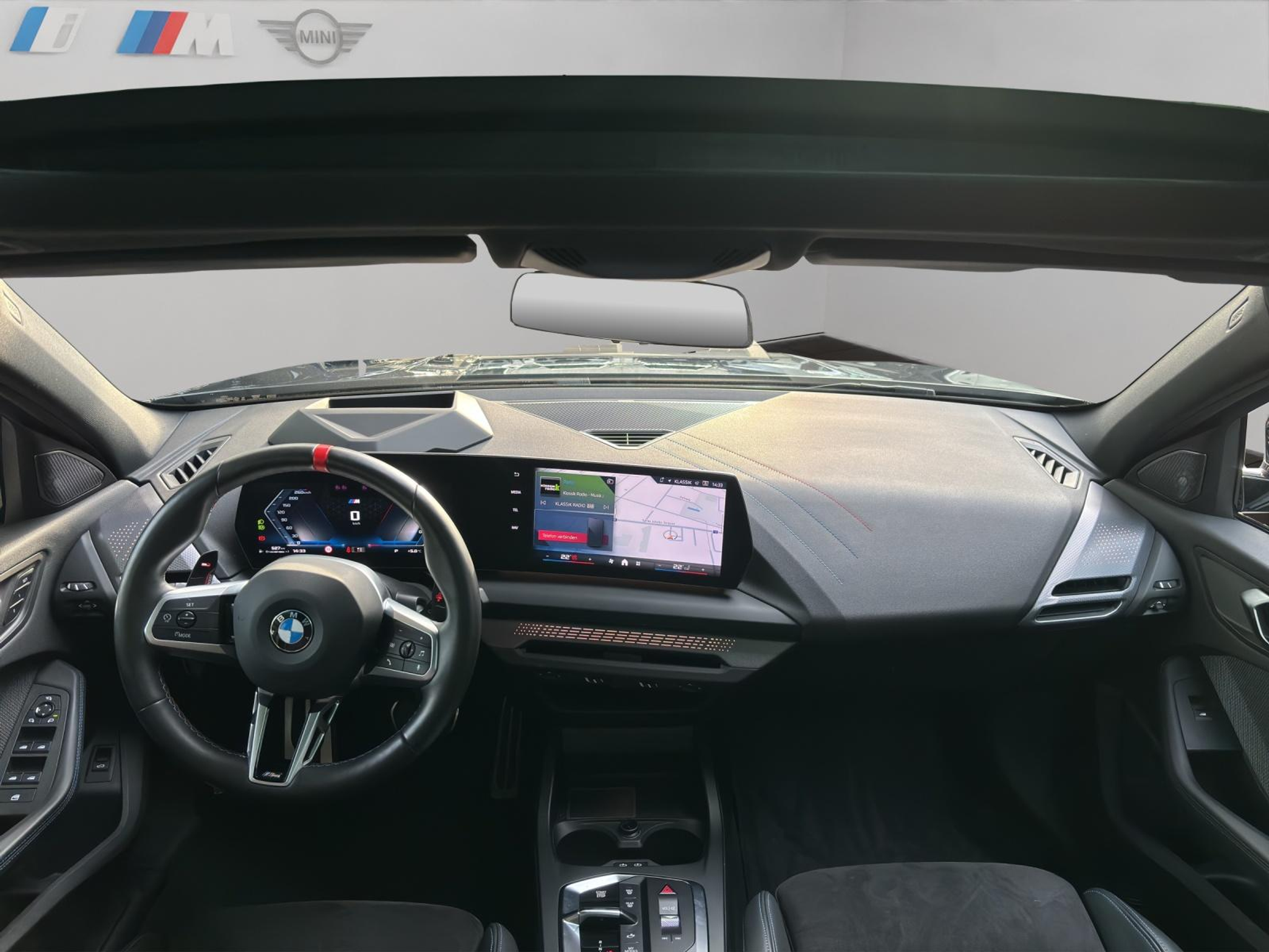 listing desktop thumbnail image 6