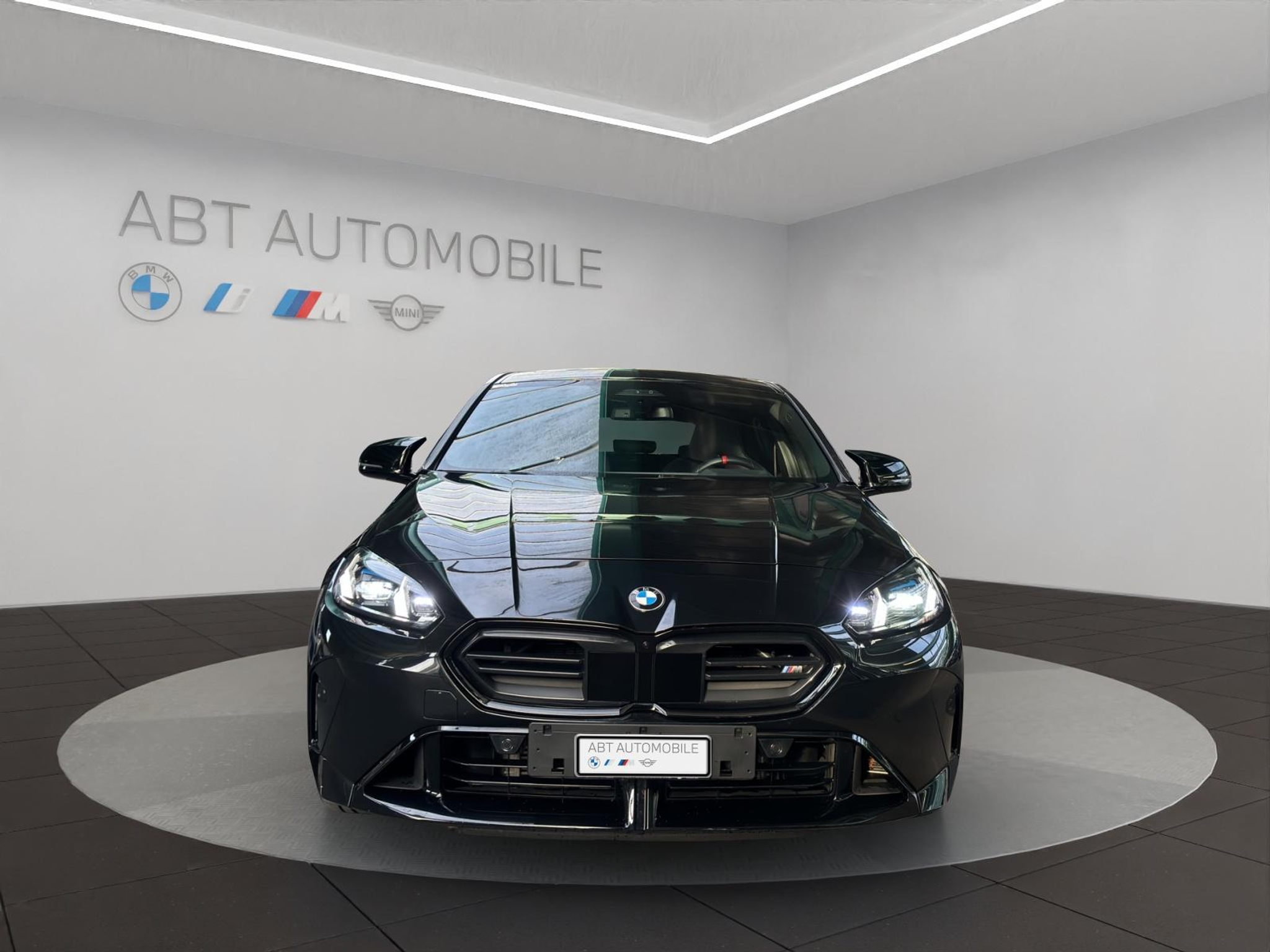 listing desktop thumbnail image 1