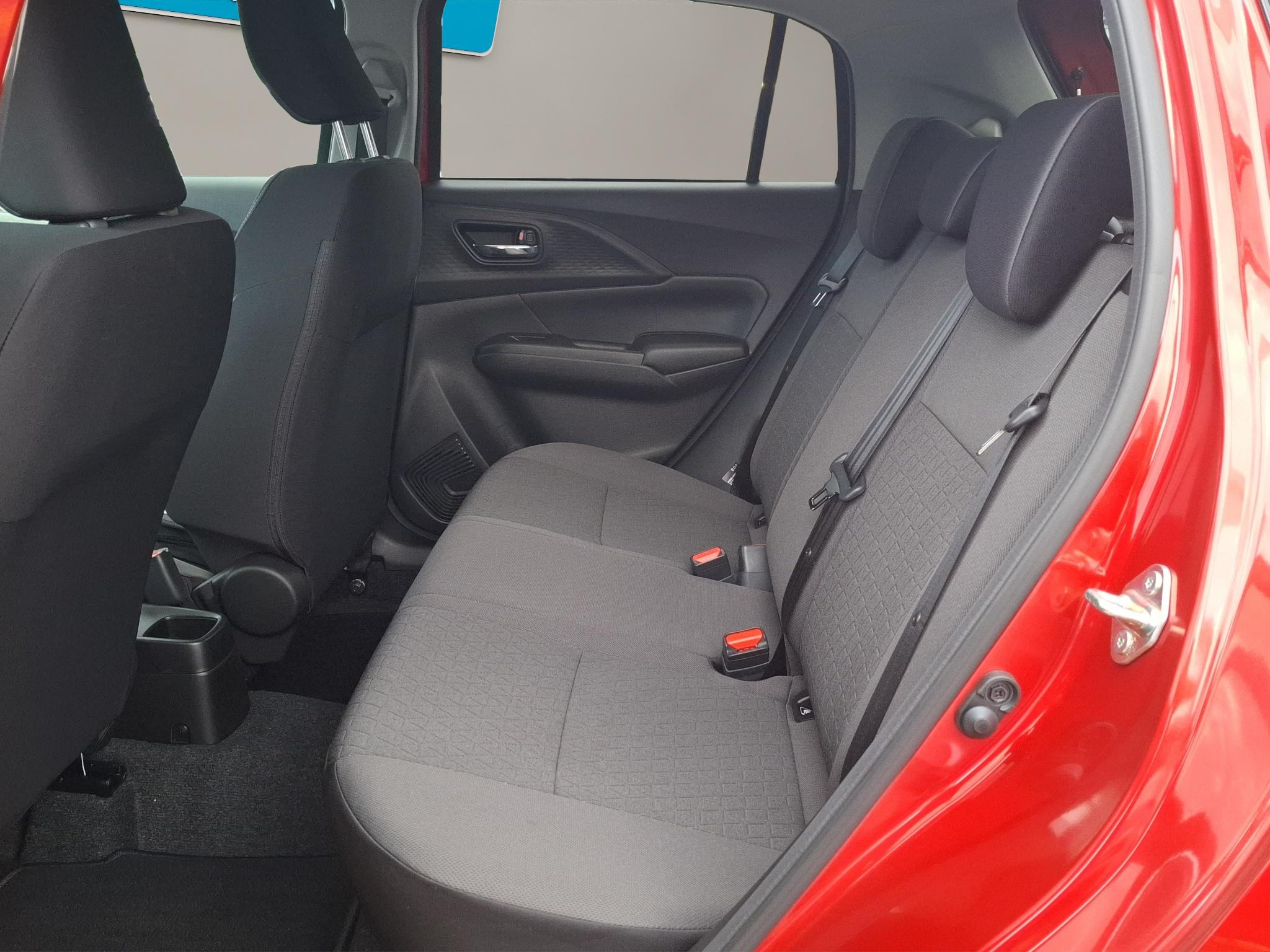 listing desktop thumbnail image 8