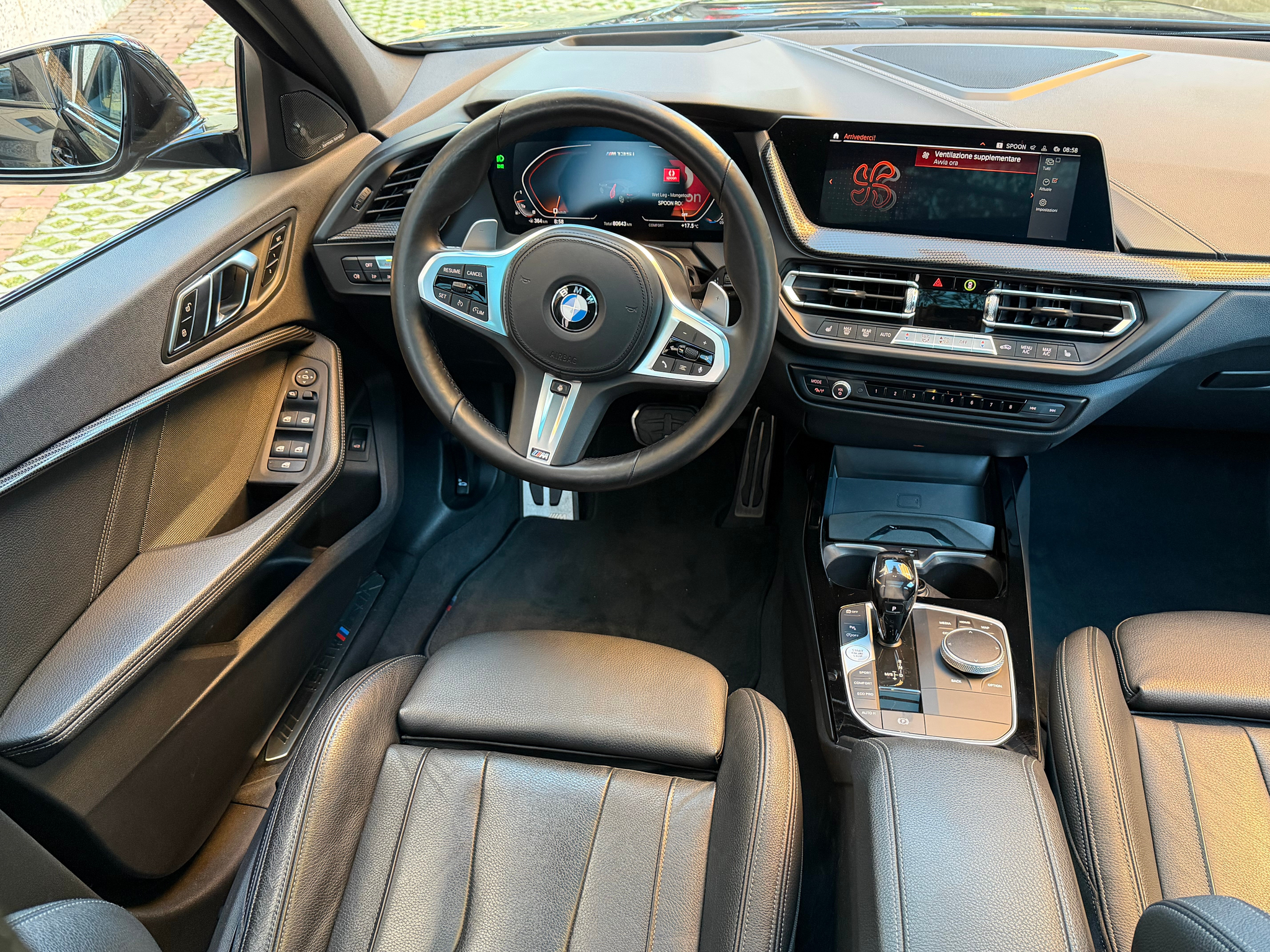 listing desktop thumbnail image 9