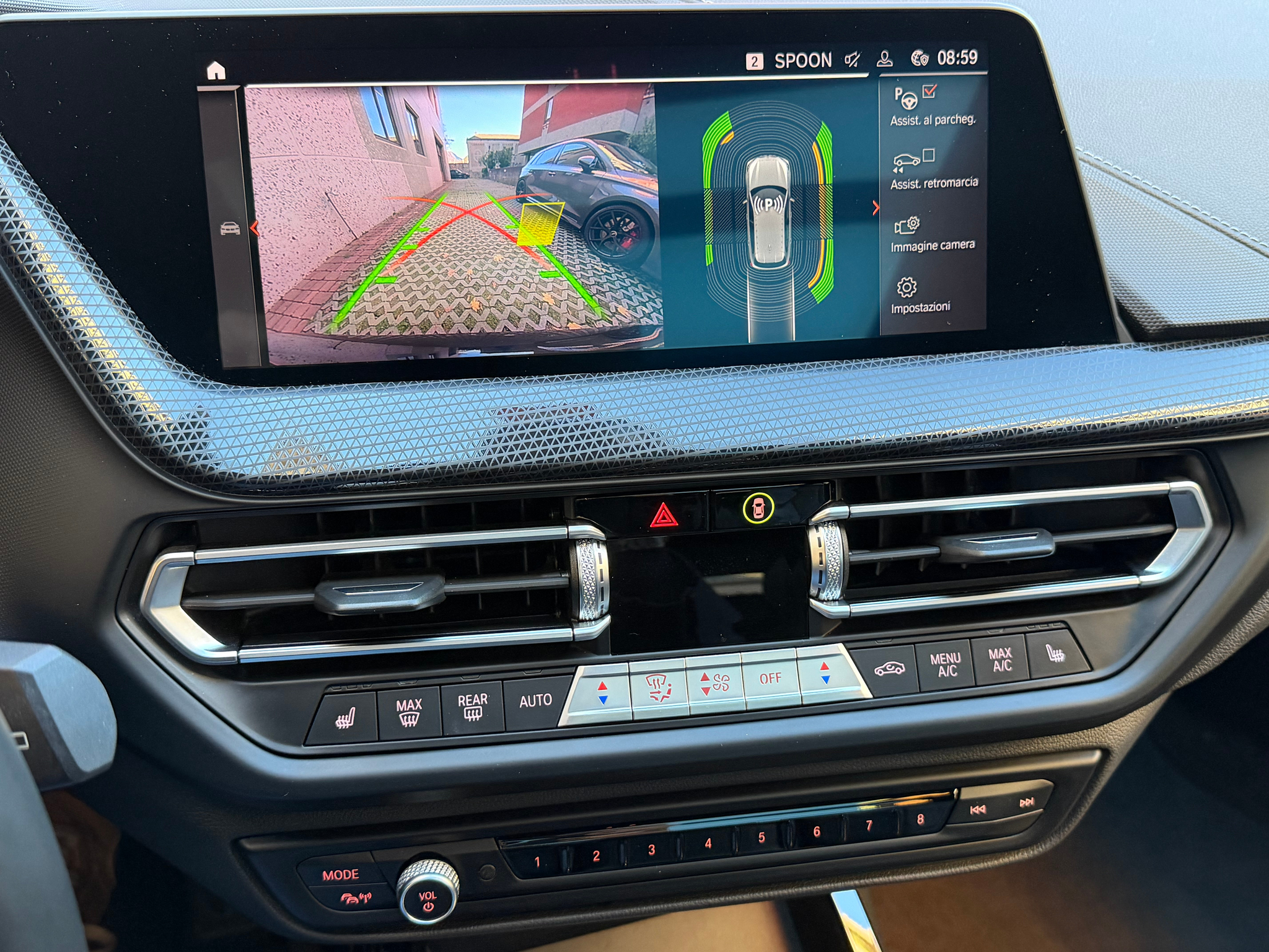 listing desktop thumbnail image 10