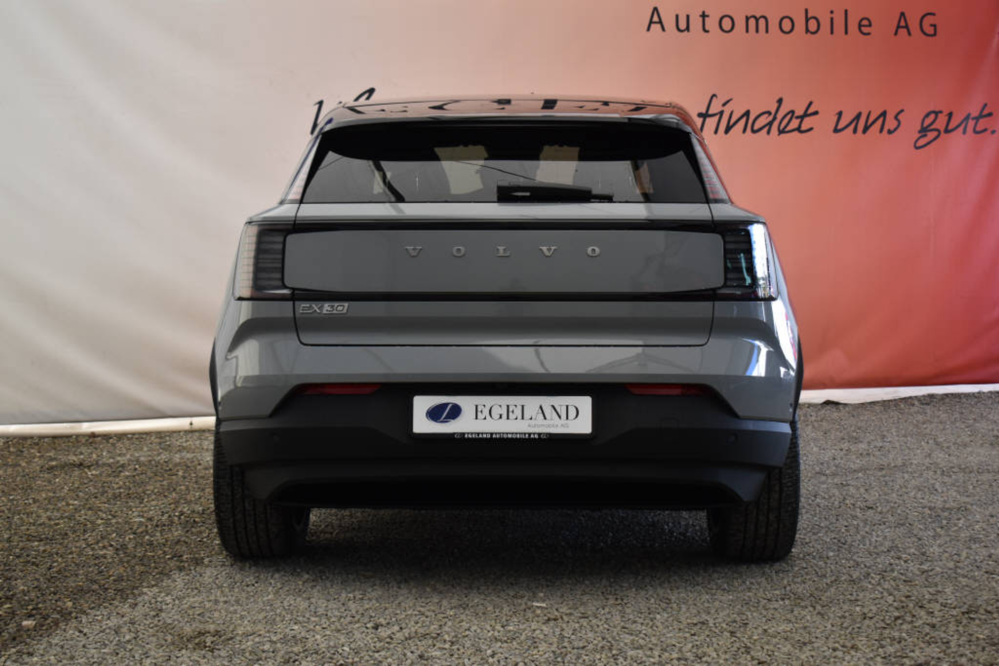 listing desktop thumbnail image 5