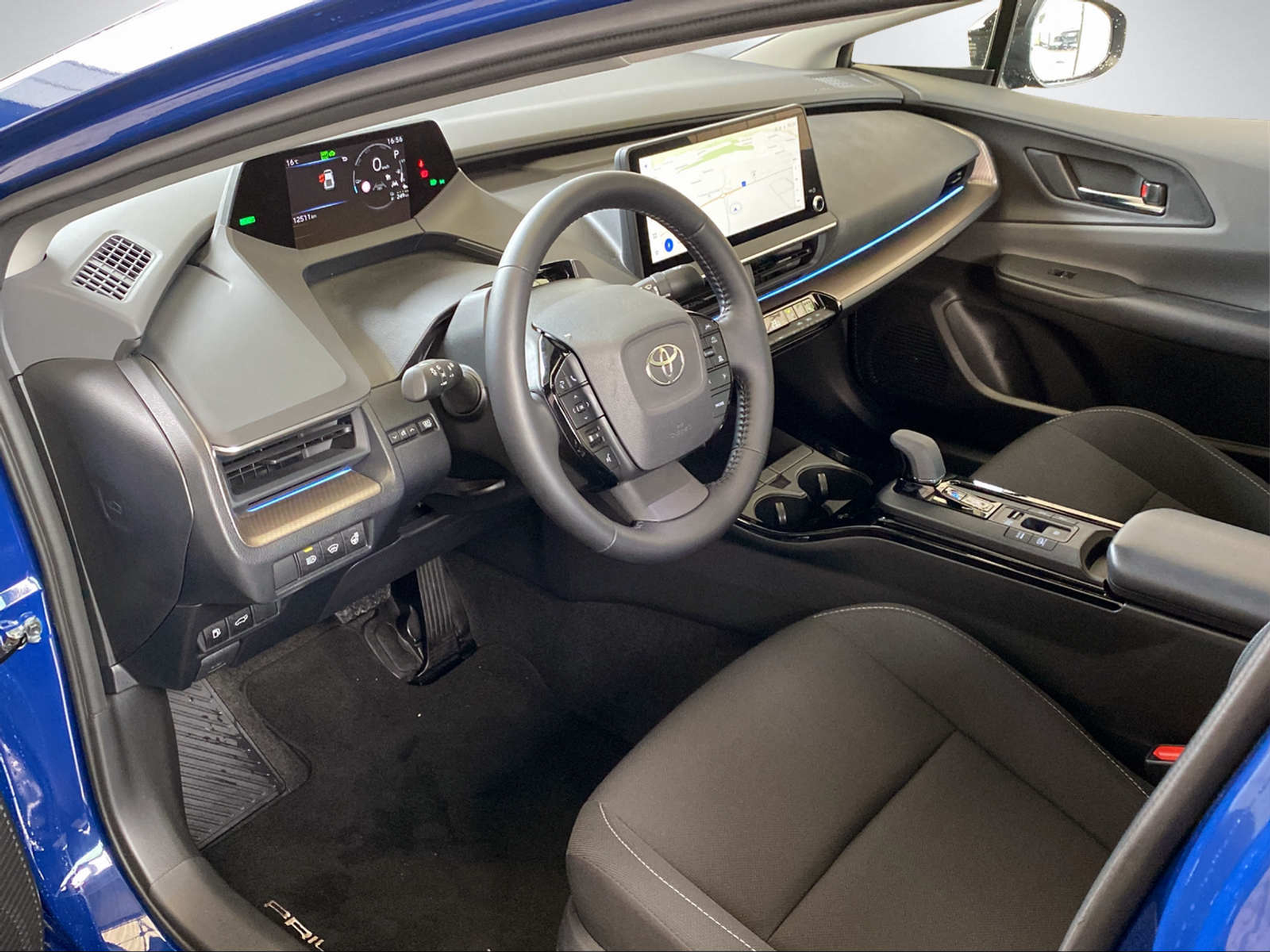 listing desktop thumbnail image 13