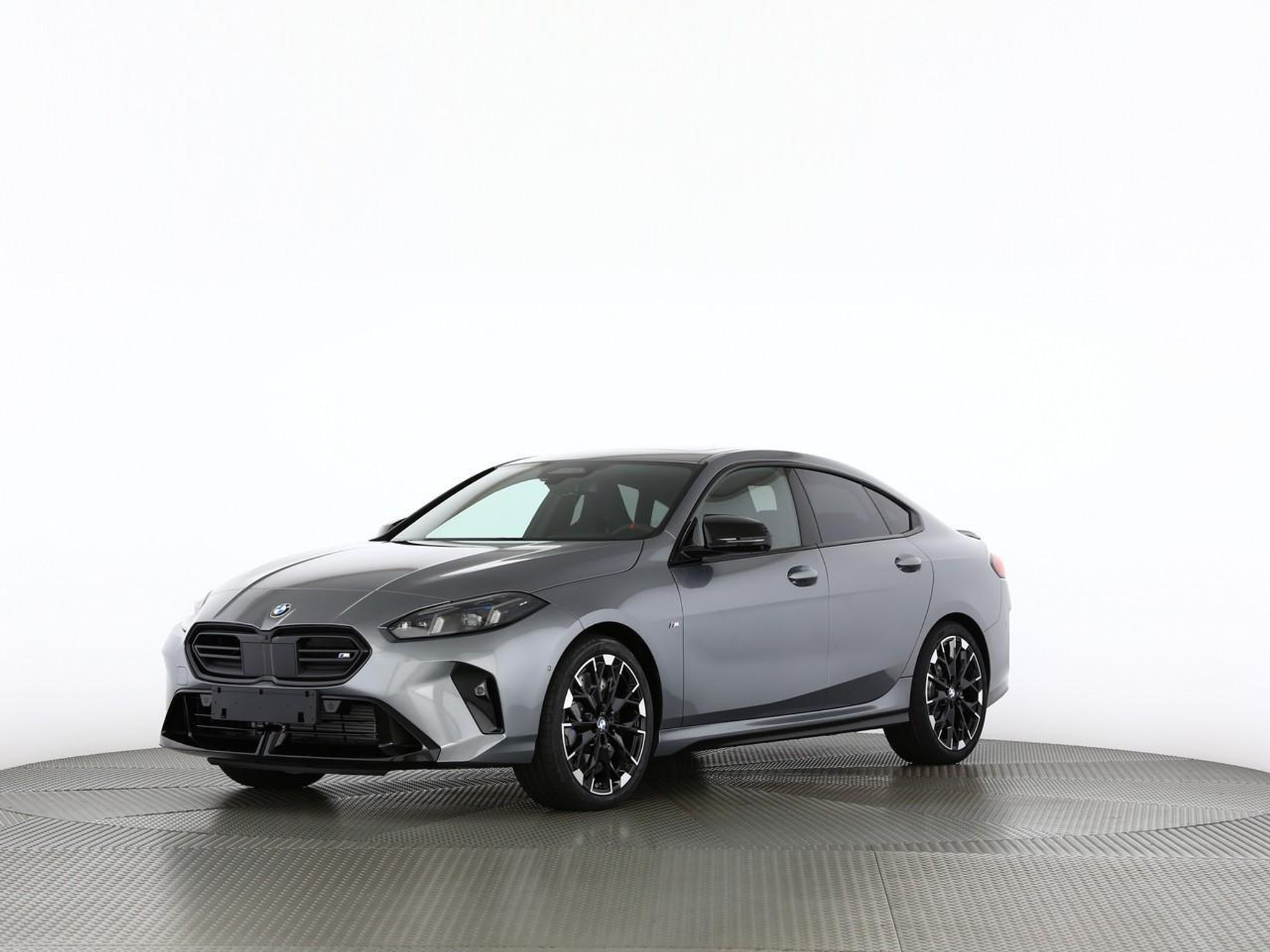 listing desktop thumbnail image 1