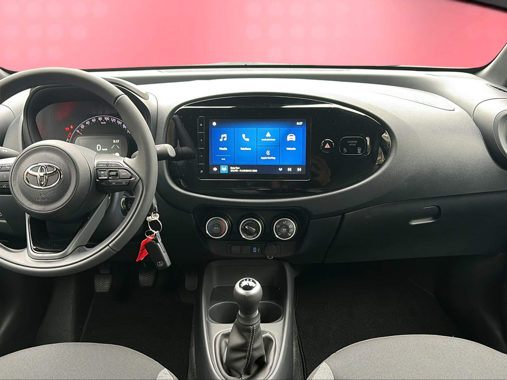 listing desktop thumbnail image 12