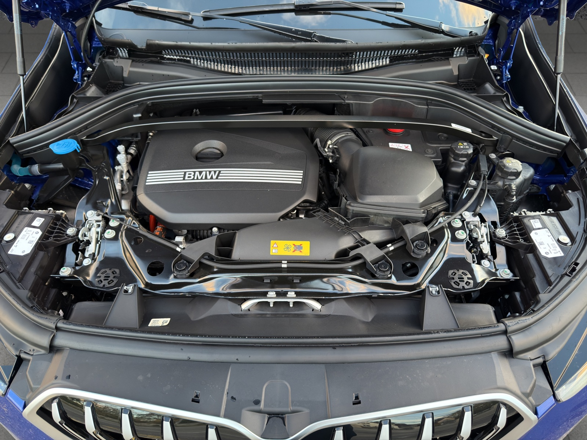 listing desktop thumbnail image 18