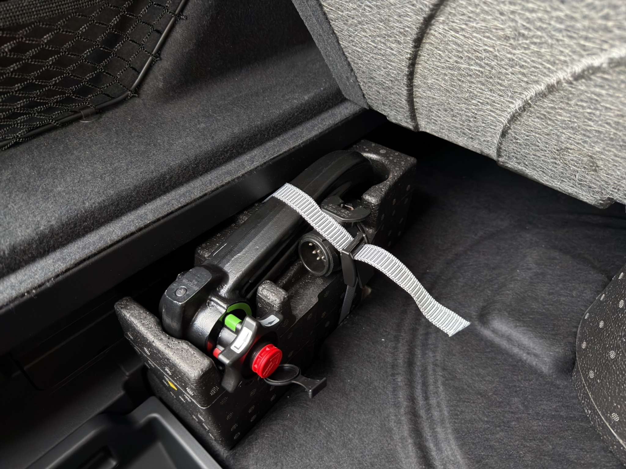 listing desktop thumbnail image 5