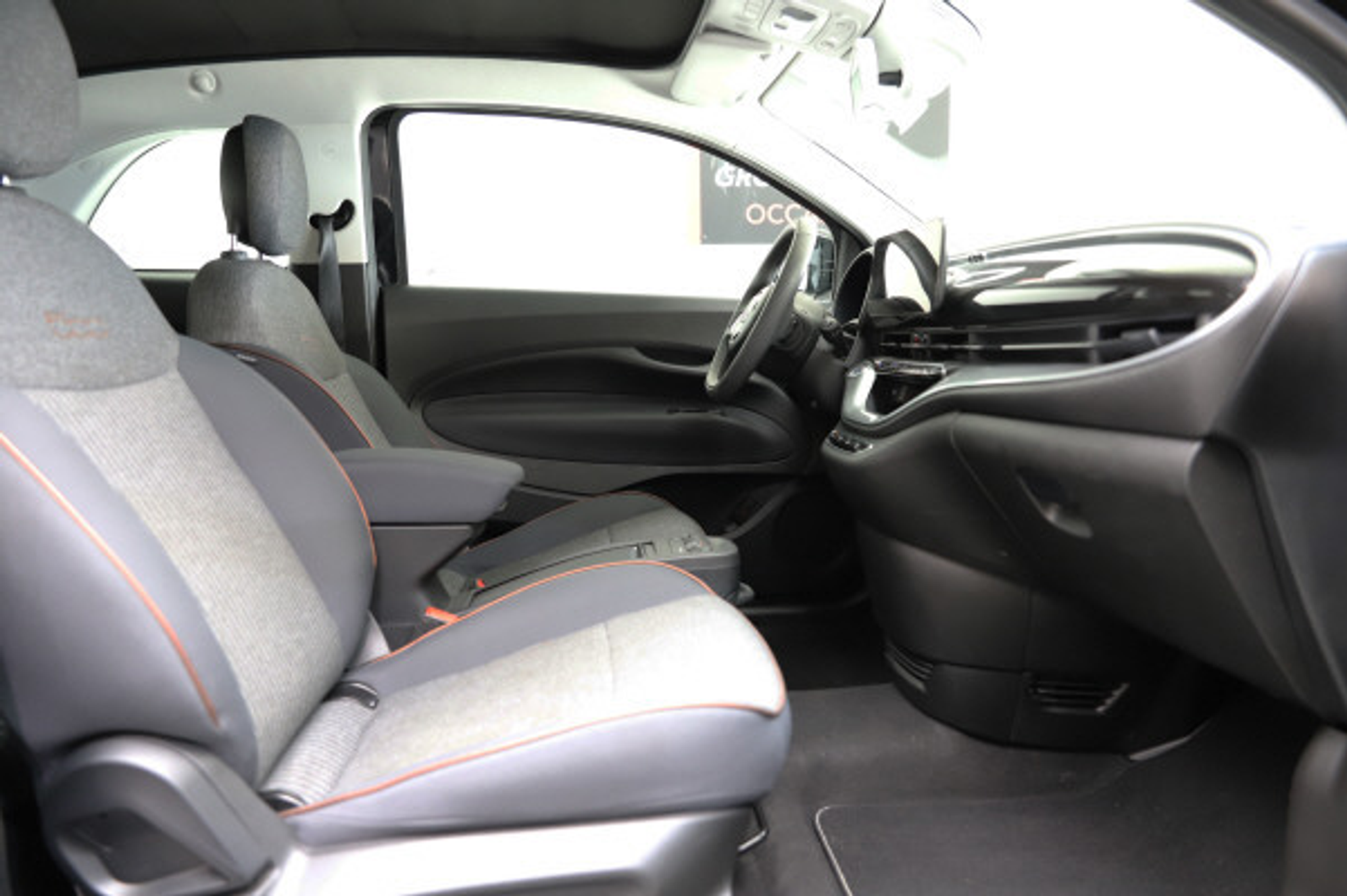 listing desktop thumbnail image 8