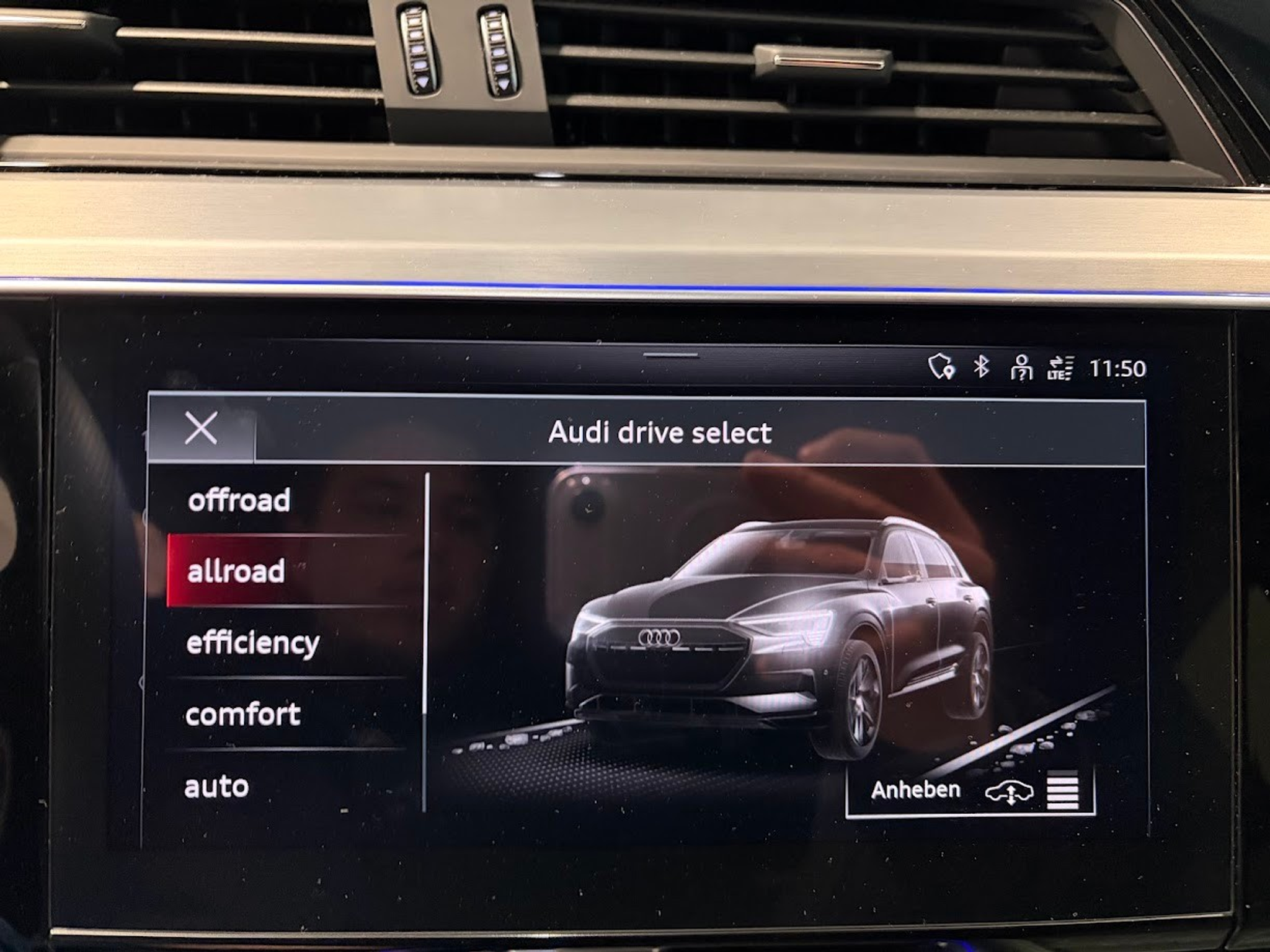 listing desktop thumbnail image 9