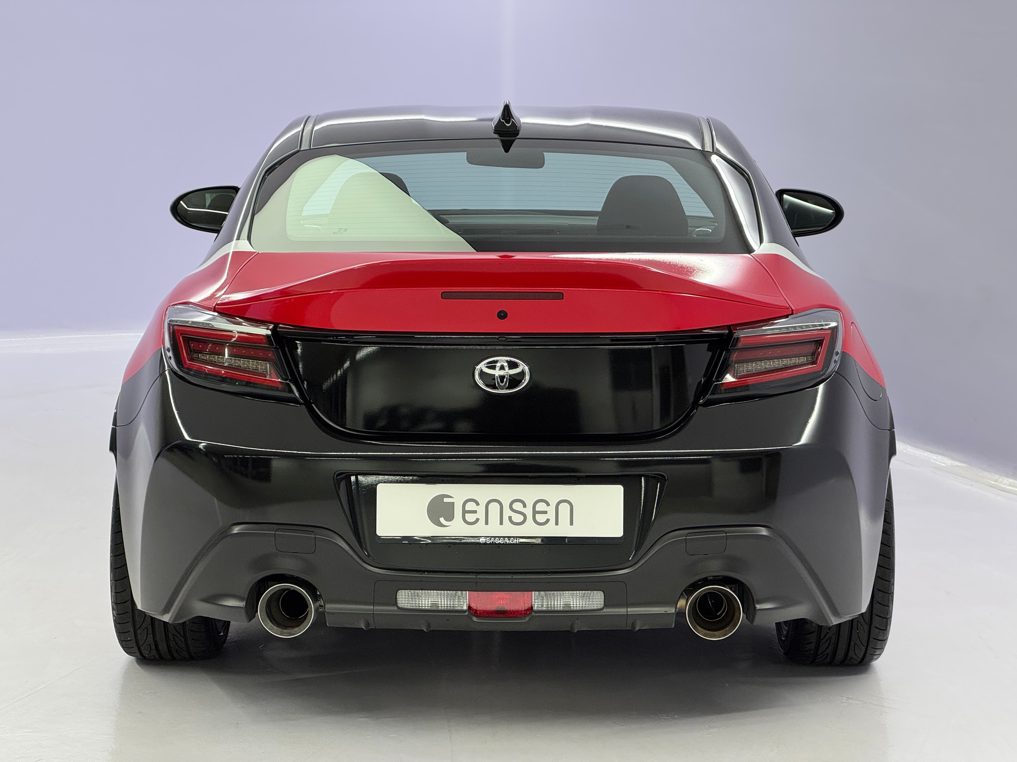 listing desktop thumbnail image 3