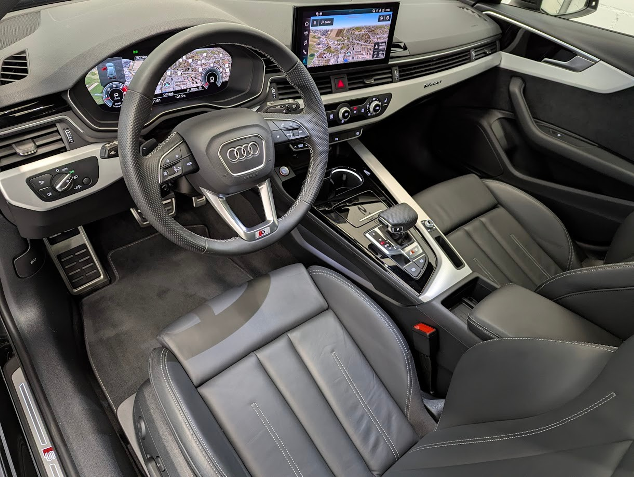 listing desktop thumbnail image 4