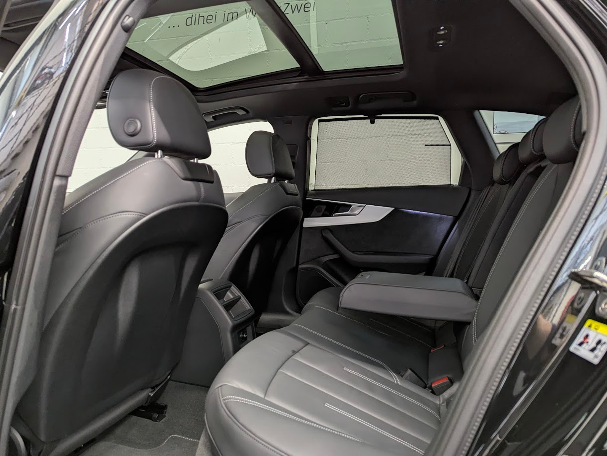 listing desktop thumbnail image 27