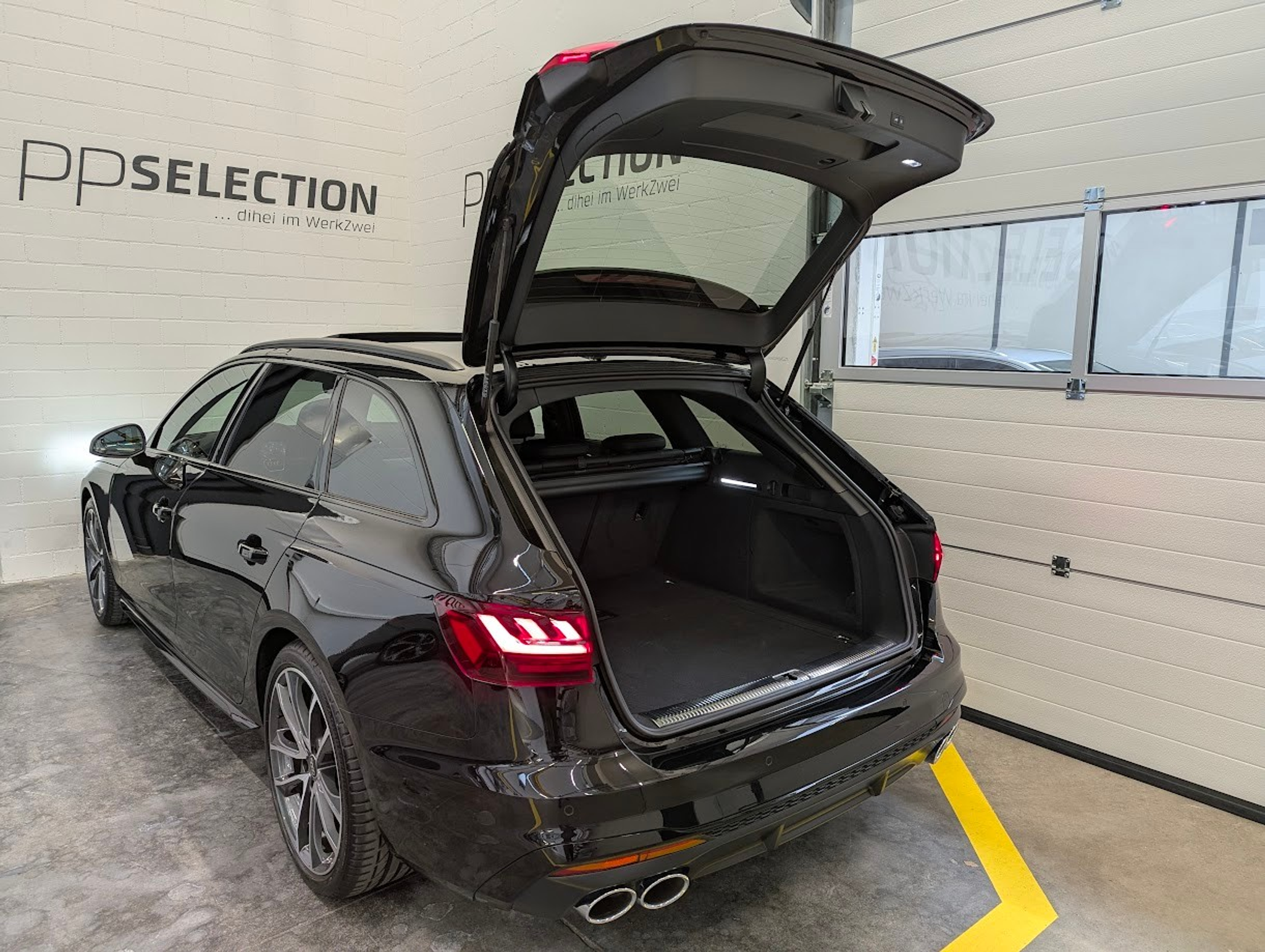 listing desktop thumbnail image 28