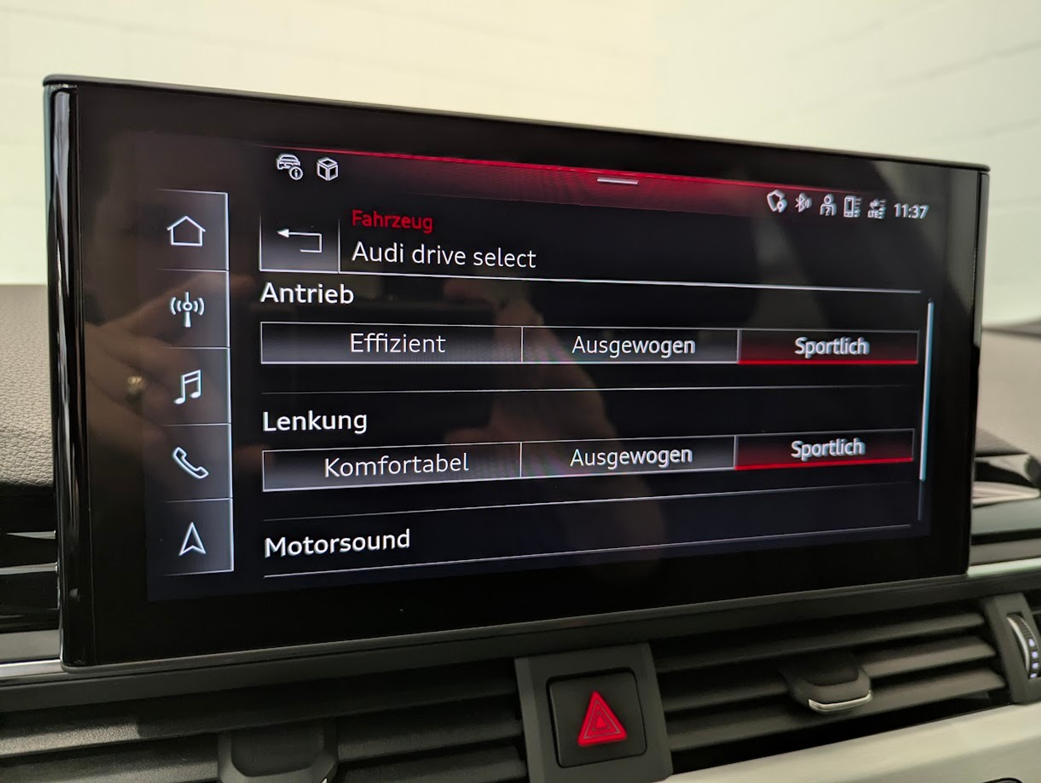 listing desktop thumbnail image 17