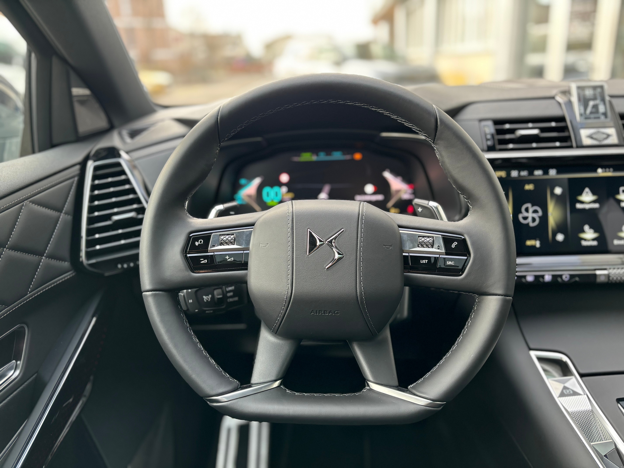 listing desktop thumbnail image 13