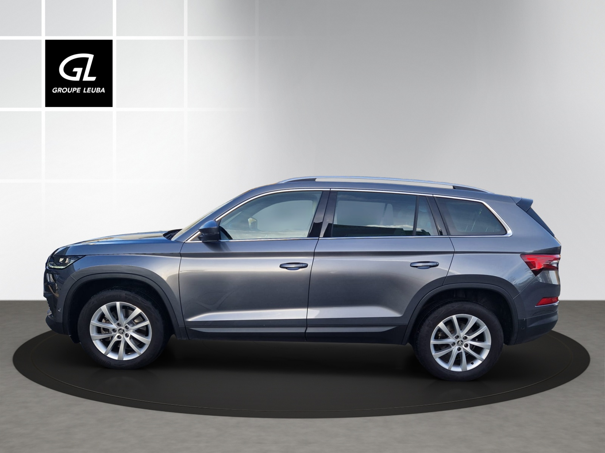 listing desktop thumbnail image 2