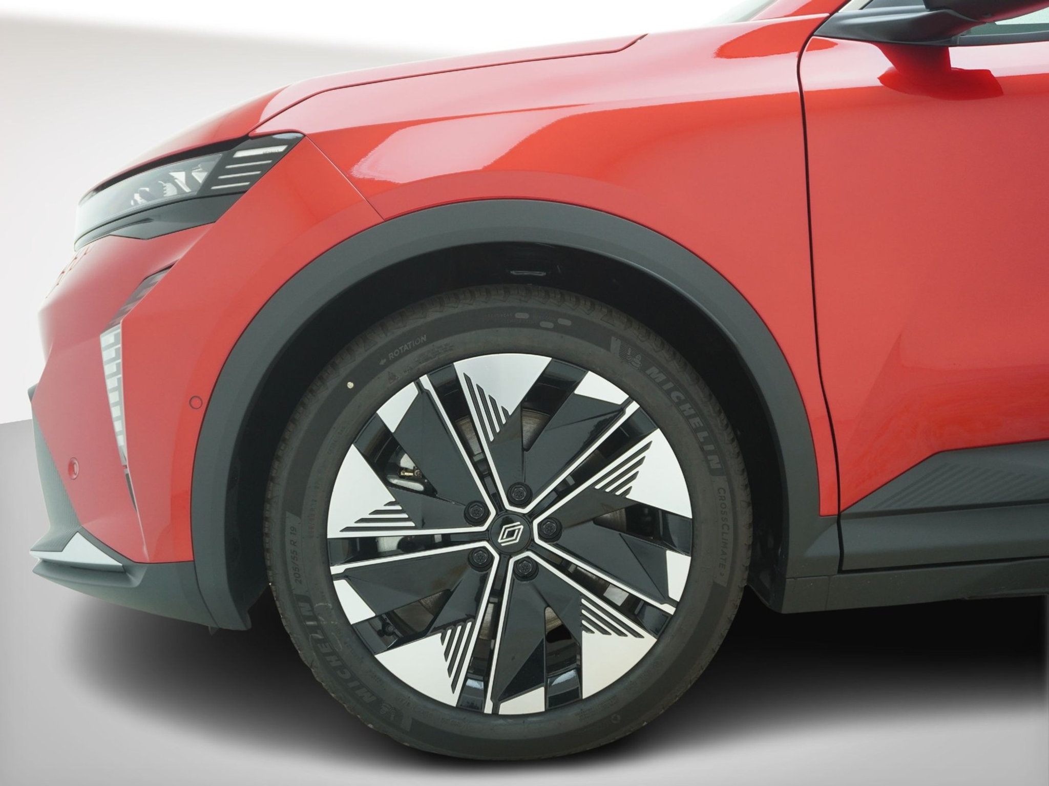 listing desktop thumbnail image 9