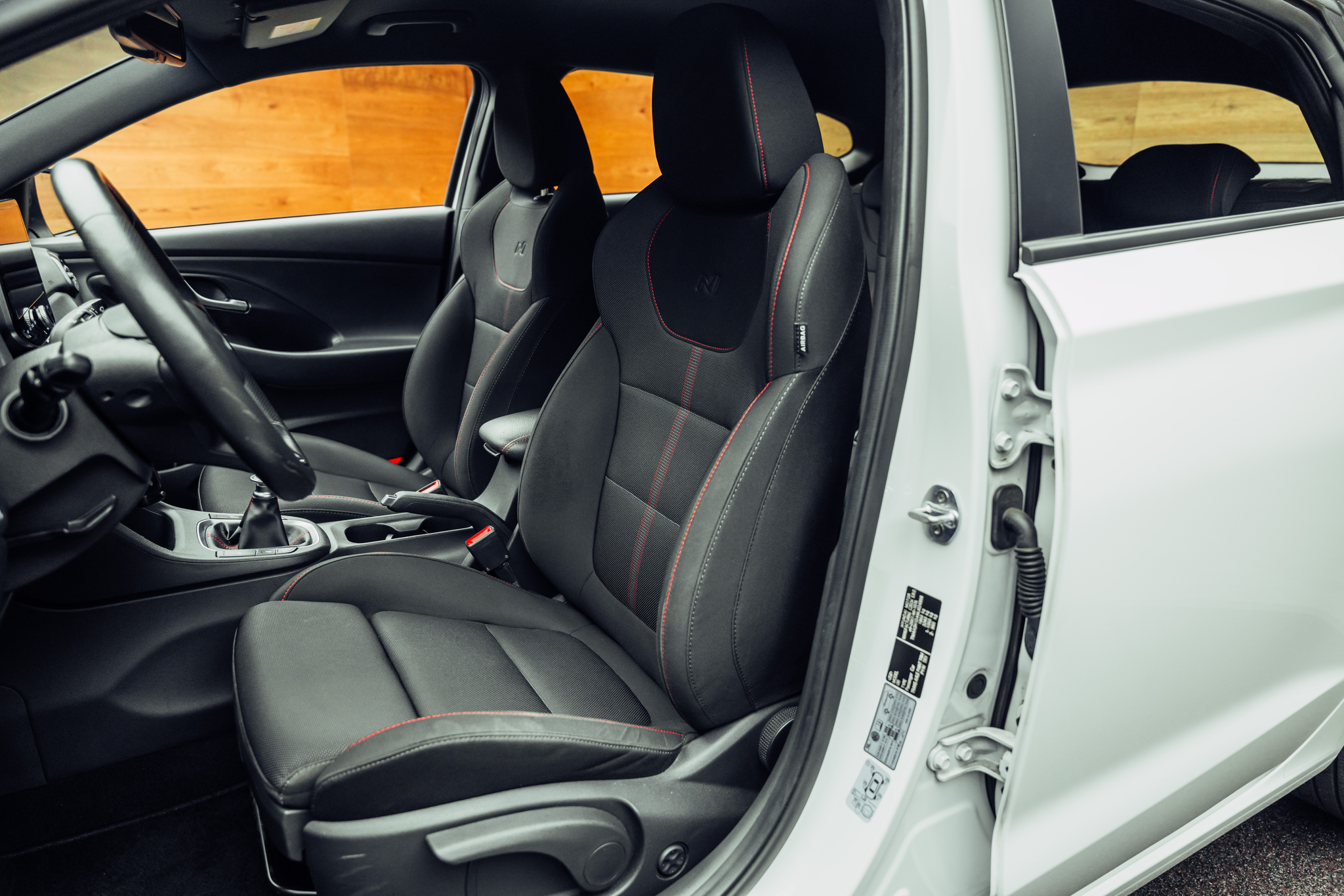 listing desktop thumbnail image 5