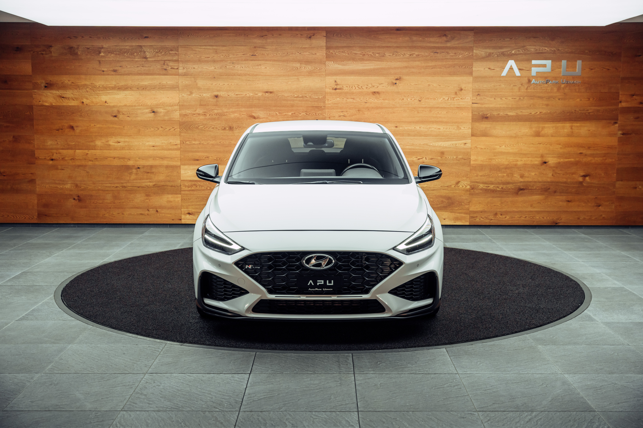 listing desktop thumbnail image 18