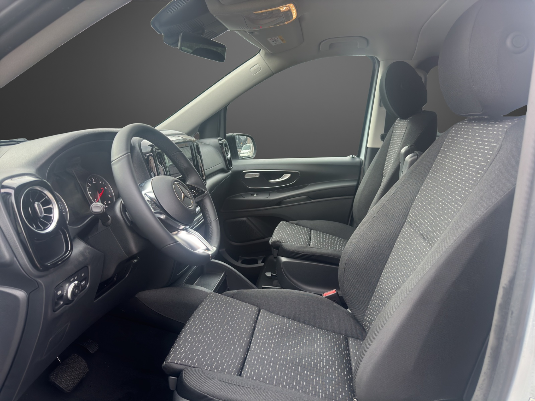 listing desktop thumbnail image 10