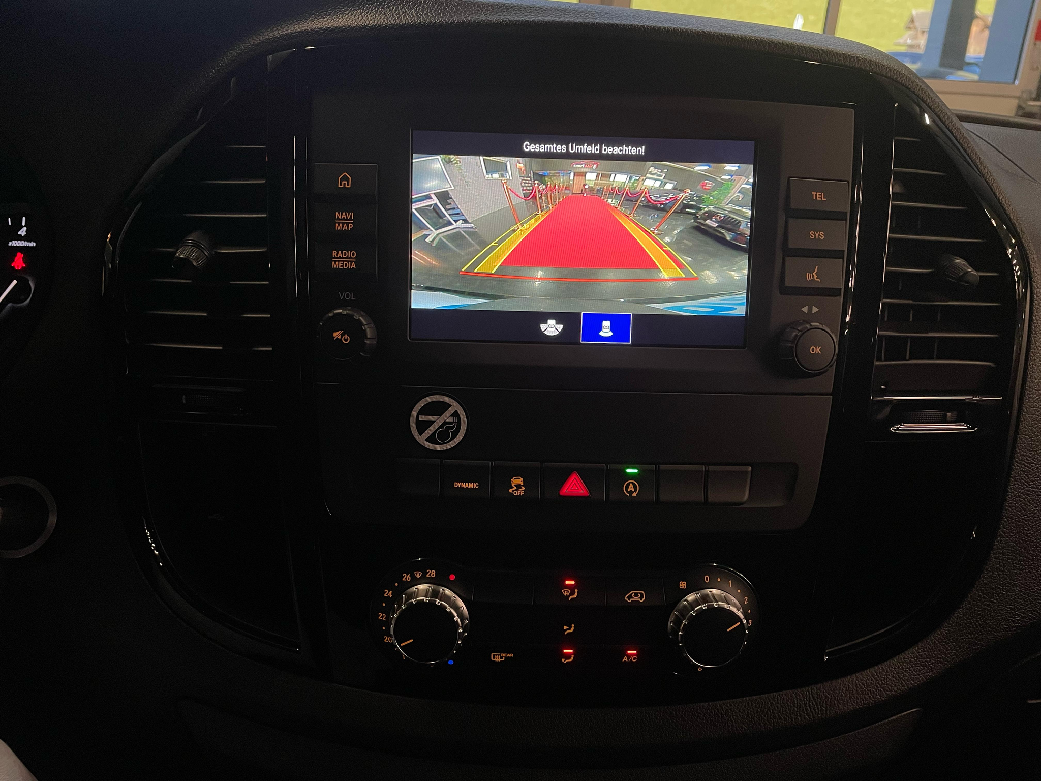 listing desktop thumbnail image 11