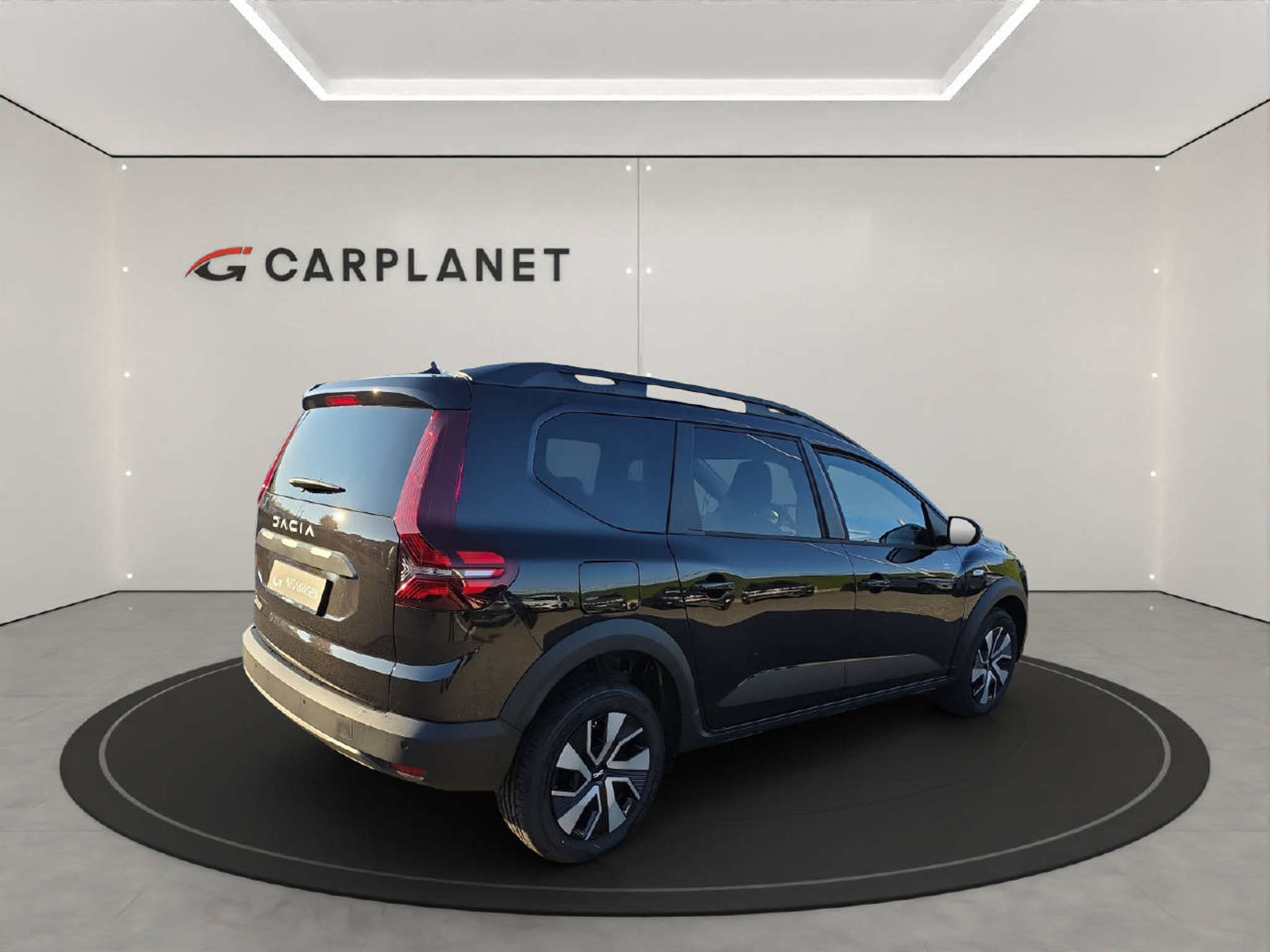 listing desktop thumbnail image 5