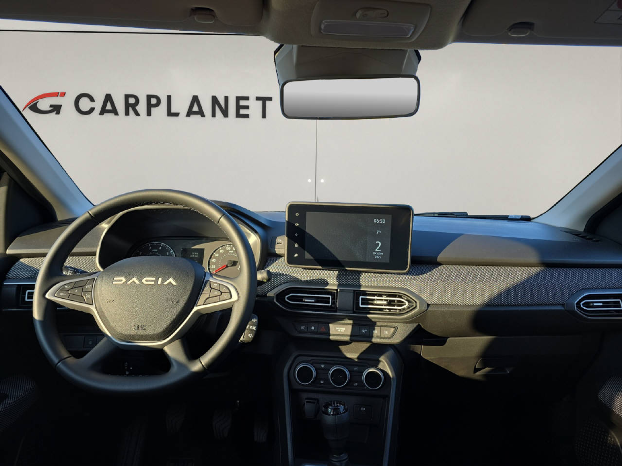 listing desktop thumbnail image 10