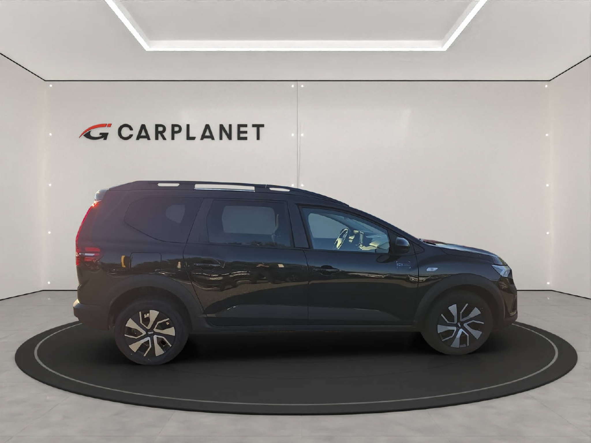 listing desktop thumbnail image 6