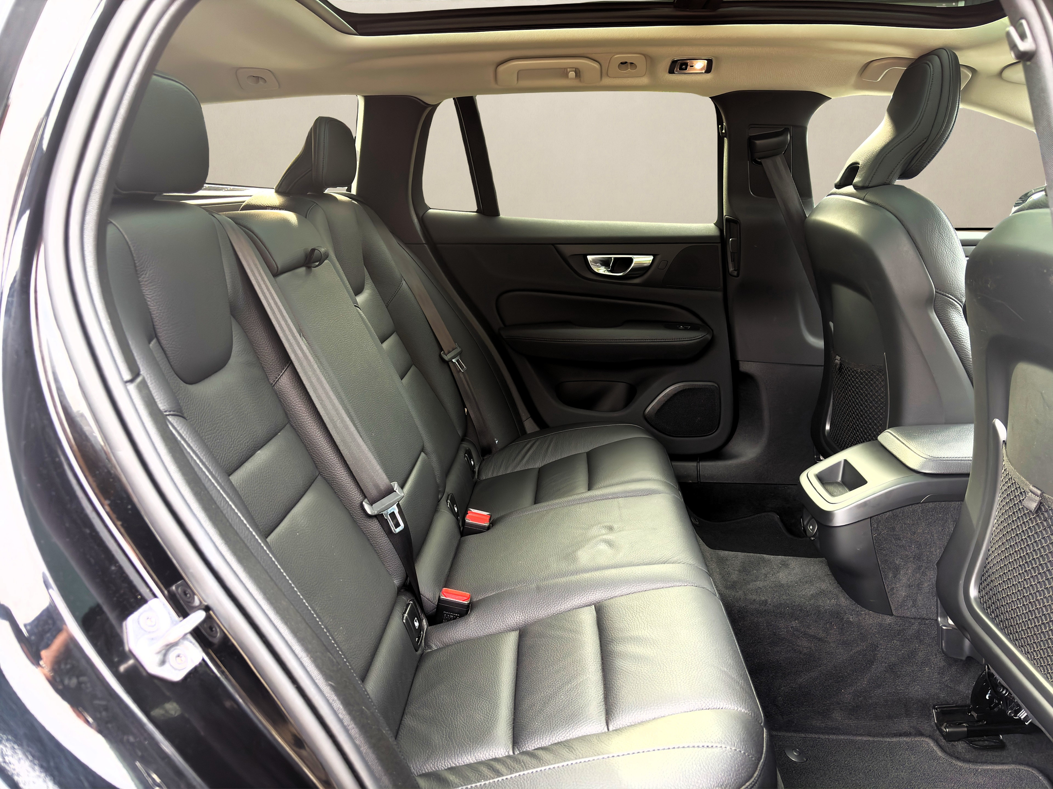 listing desktop thumbnail image 14