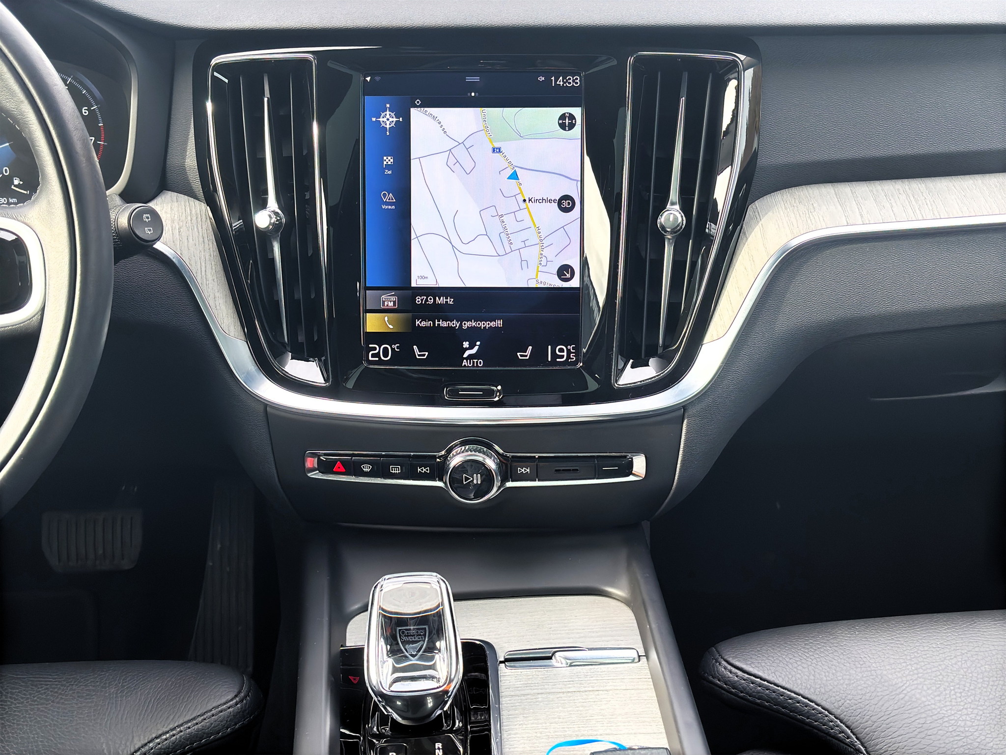 listing desktop thumbnail image 10