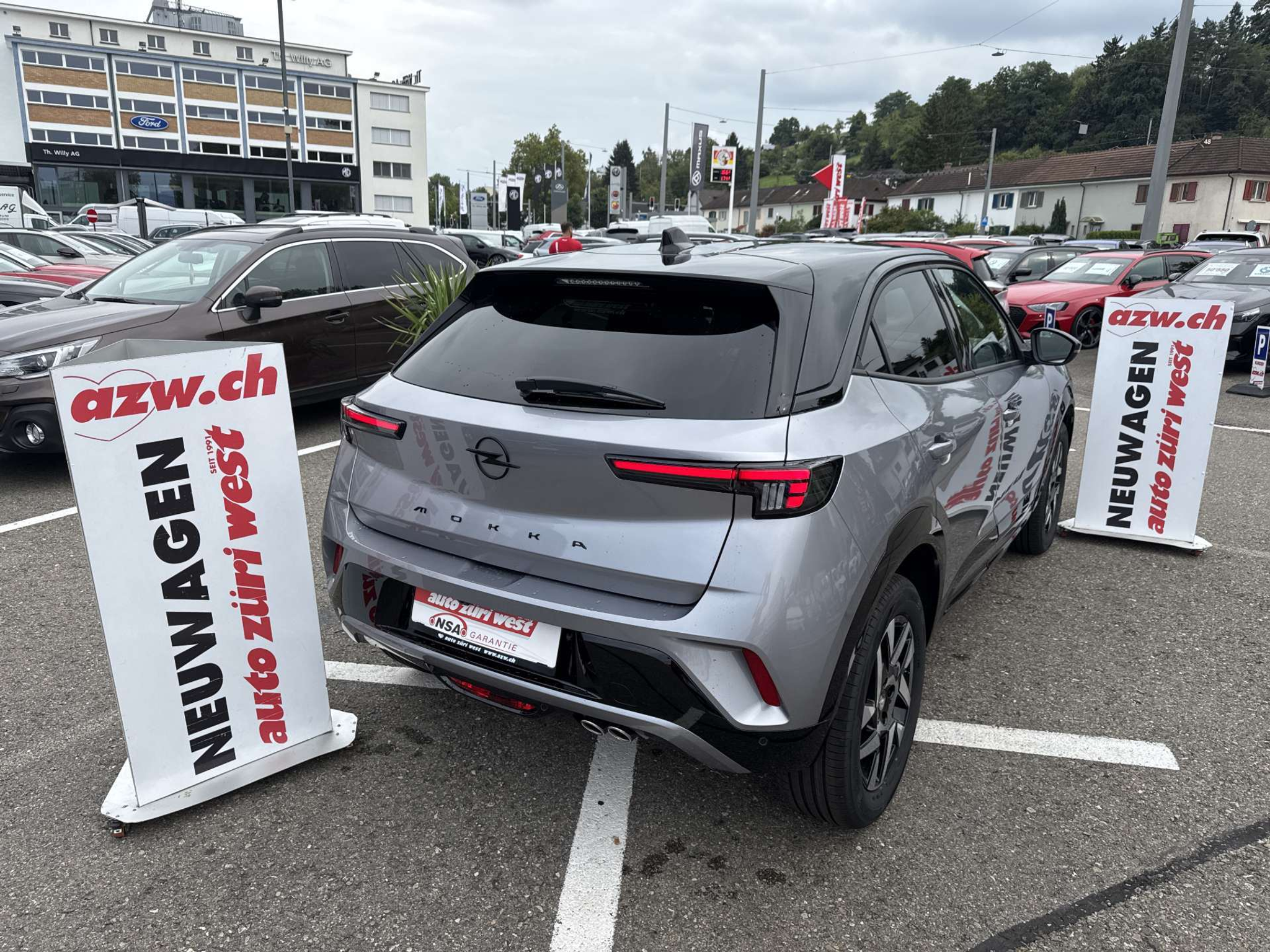 listing desktop thumbnail image 2